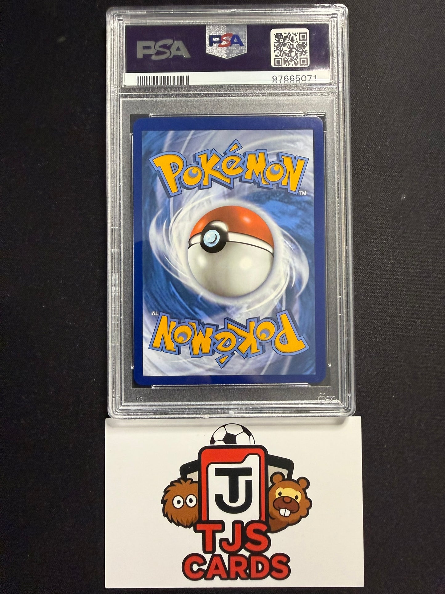 Umbreon V - PSA 9 - Evolving Skies 189/203 - Pokemon