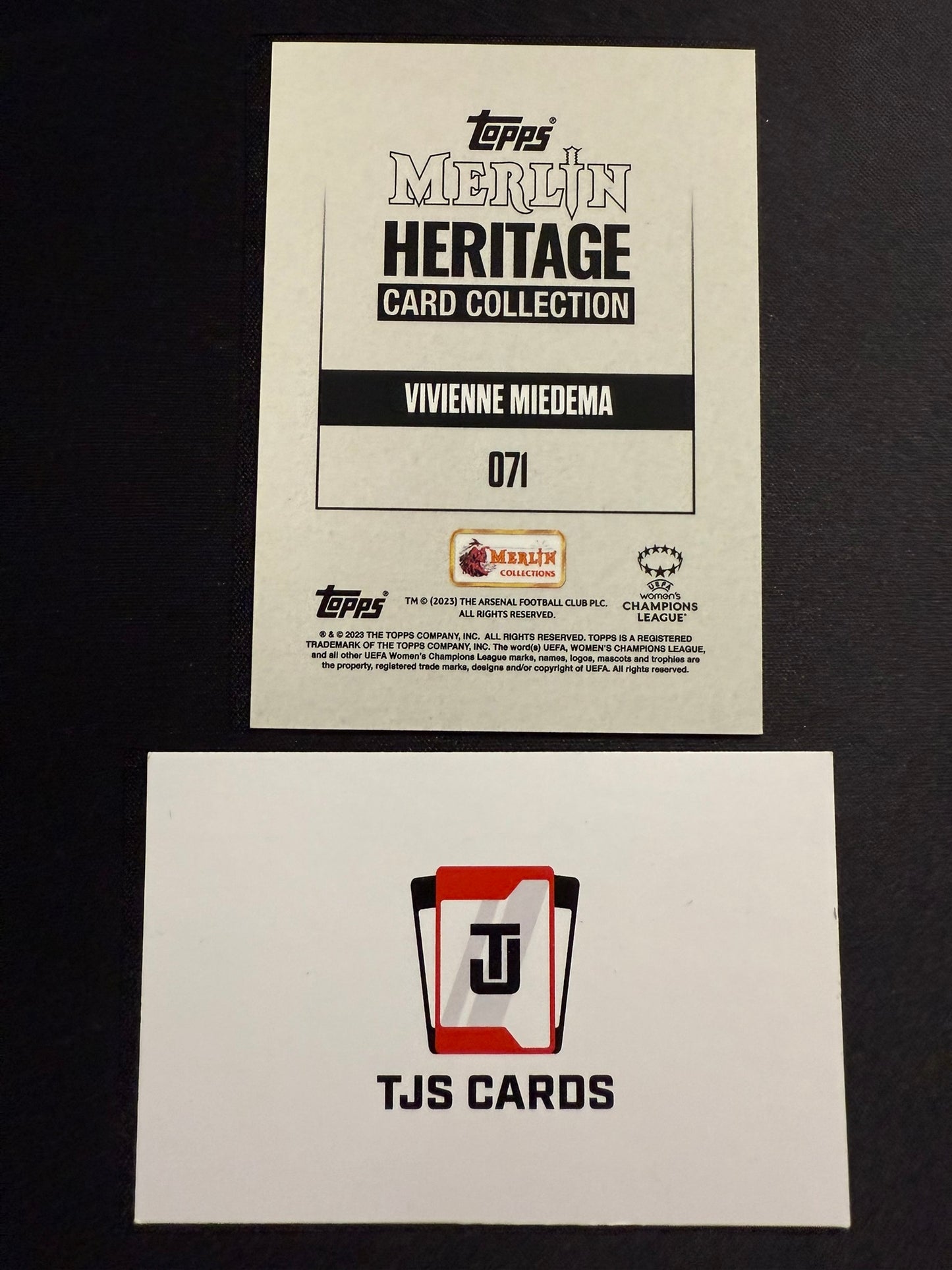 Vivienne Miedema - Auto - TOPPS Merlin Heritage UCC 2023/24