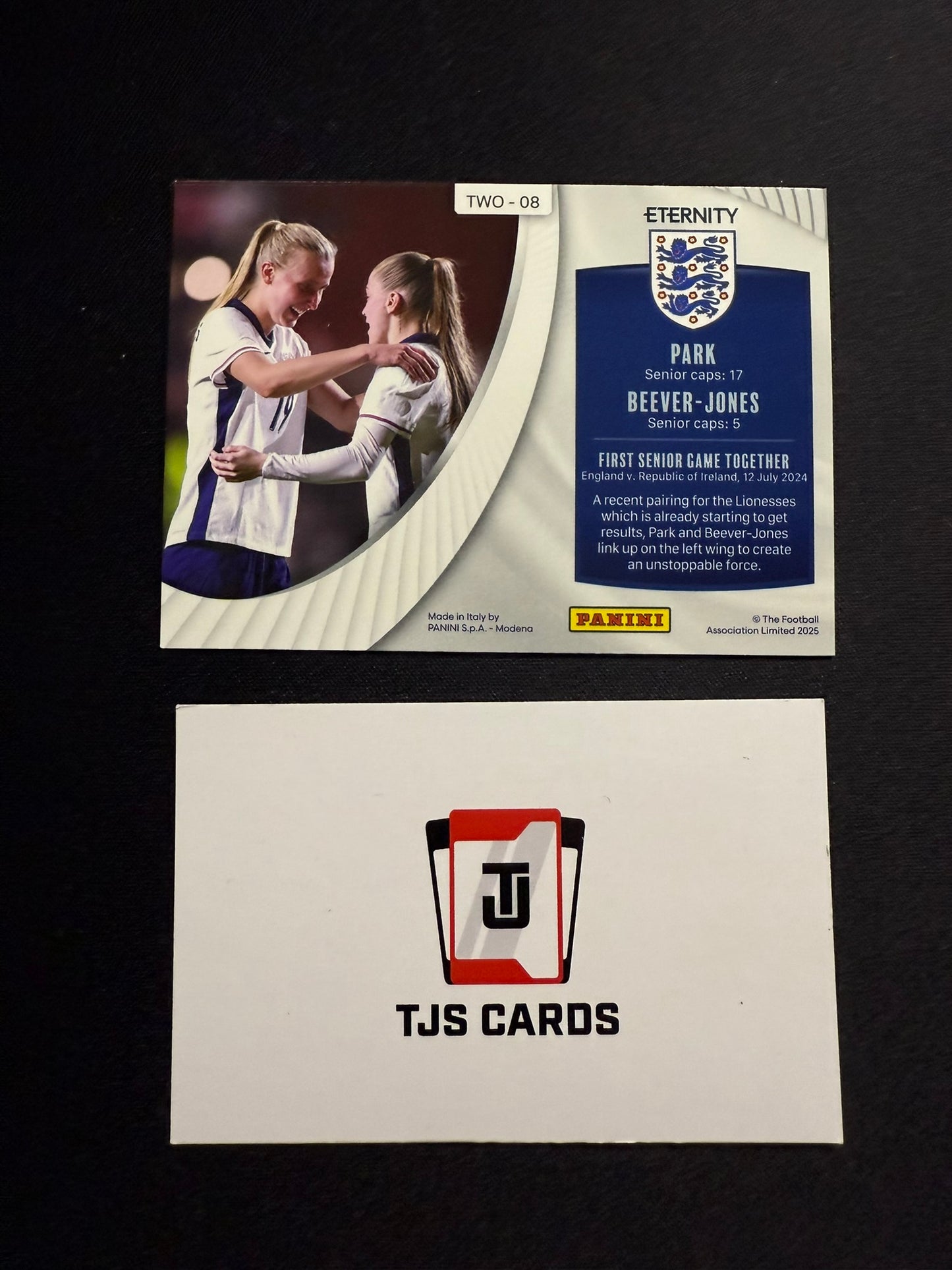 Jess Park / Aggie Beever-Jones - Twogether Green /50 - Panini Eternity Lionesses 2025