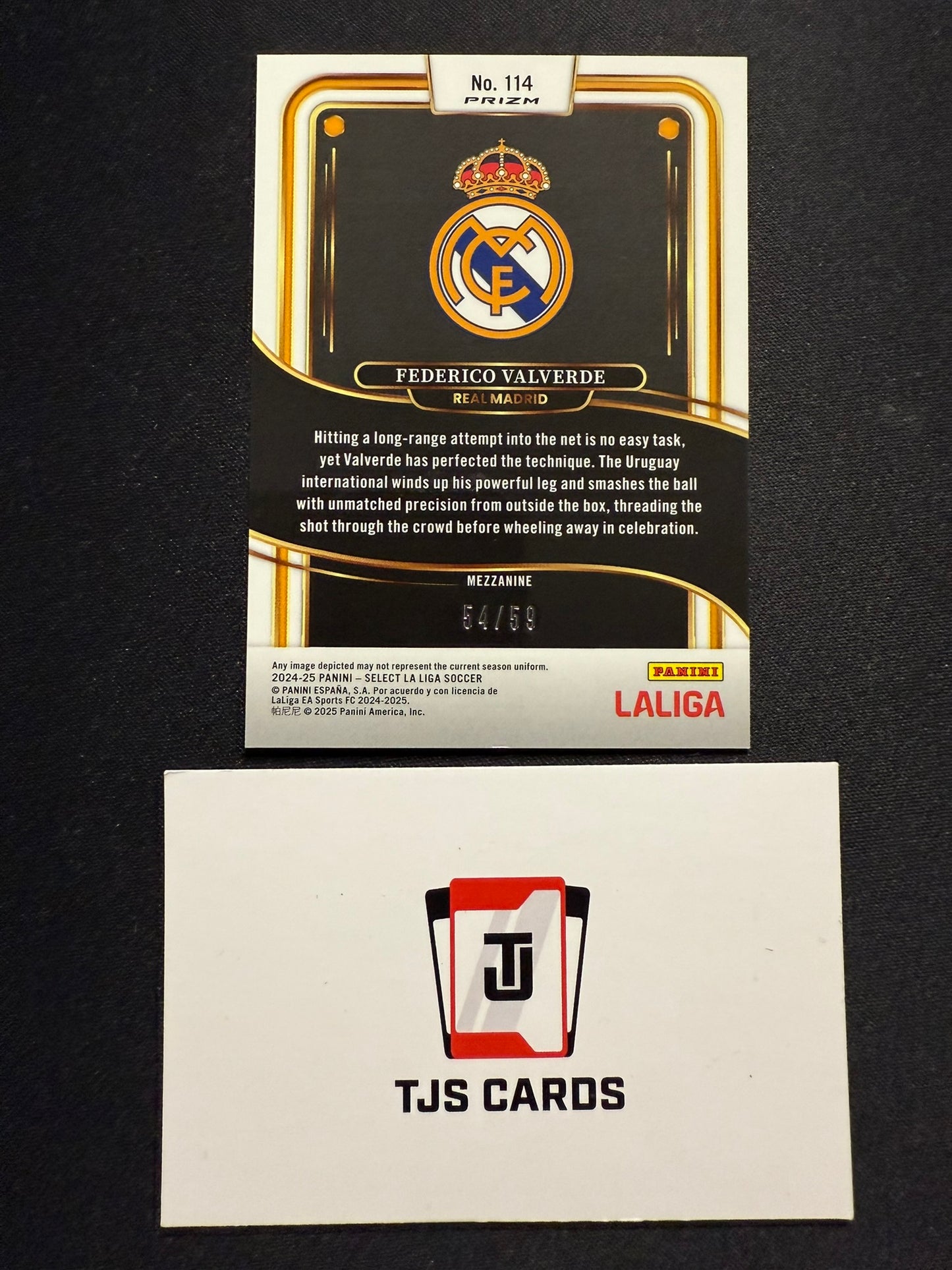 Federico Valverde - Red Wave /59 - Panini Select La Liga 2024/25