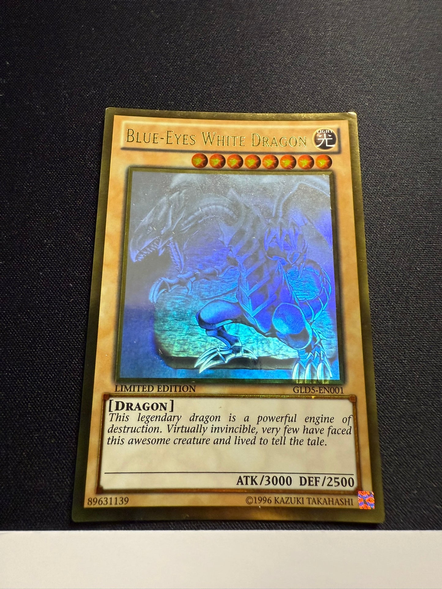 Blue-Eyes White Dragon - Gold Ghost Rare GLD5-EN001 - MP - YuGiOh