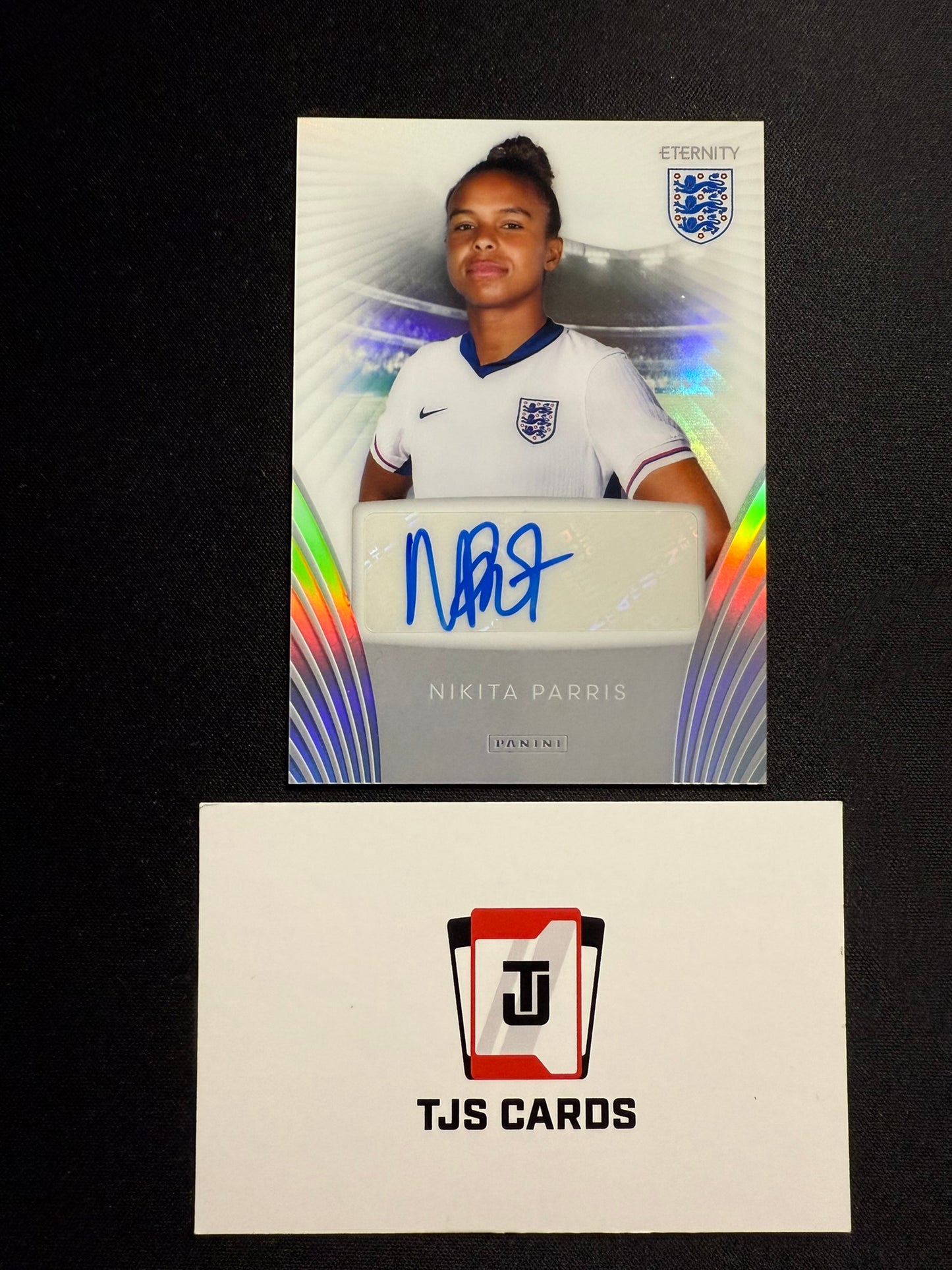Nikita Parris - Auto - Panini Eternity Lionesses 2025