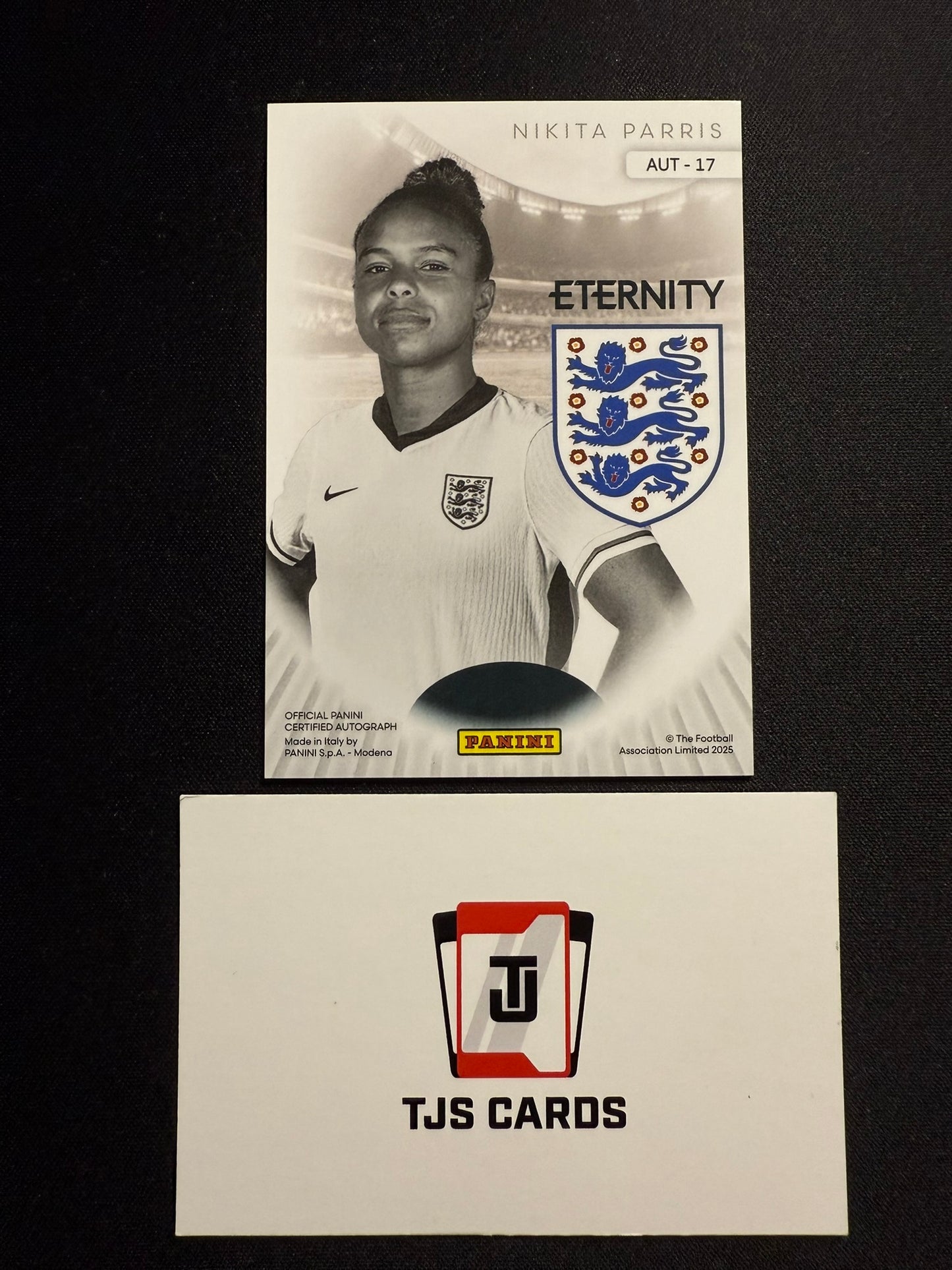 Nikita Parris - Auto - Panini Eternity Lionesses 2025