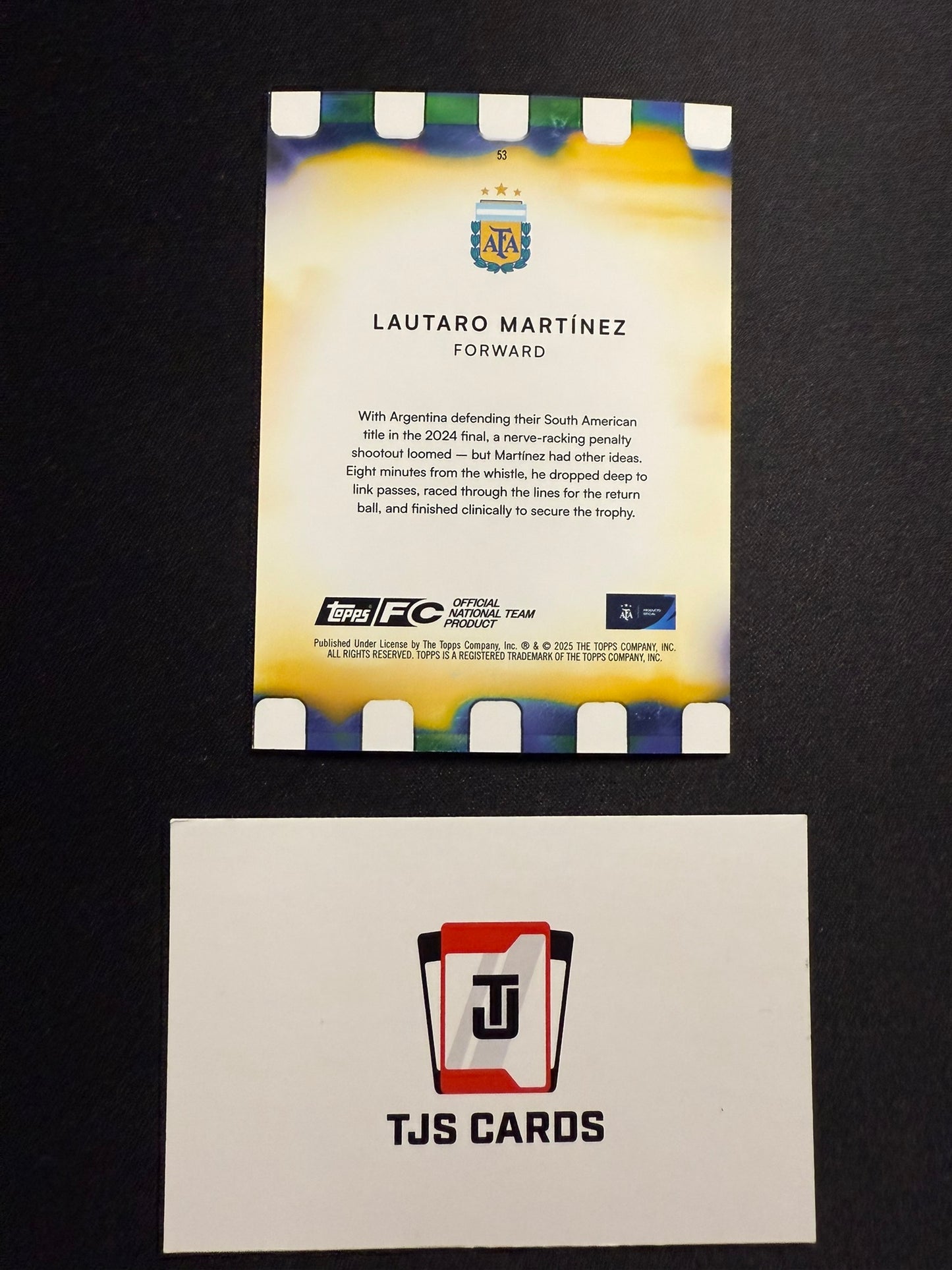Lautaro Martinez - Purple Golden Hour /15 - TOPPS Focus Argentina 2025