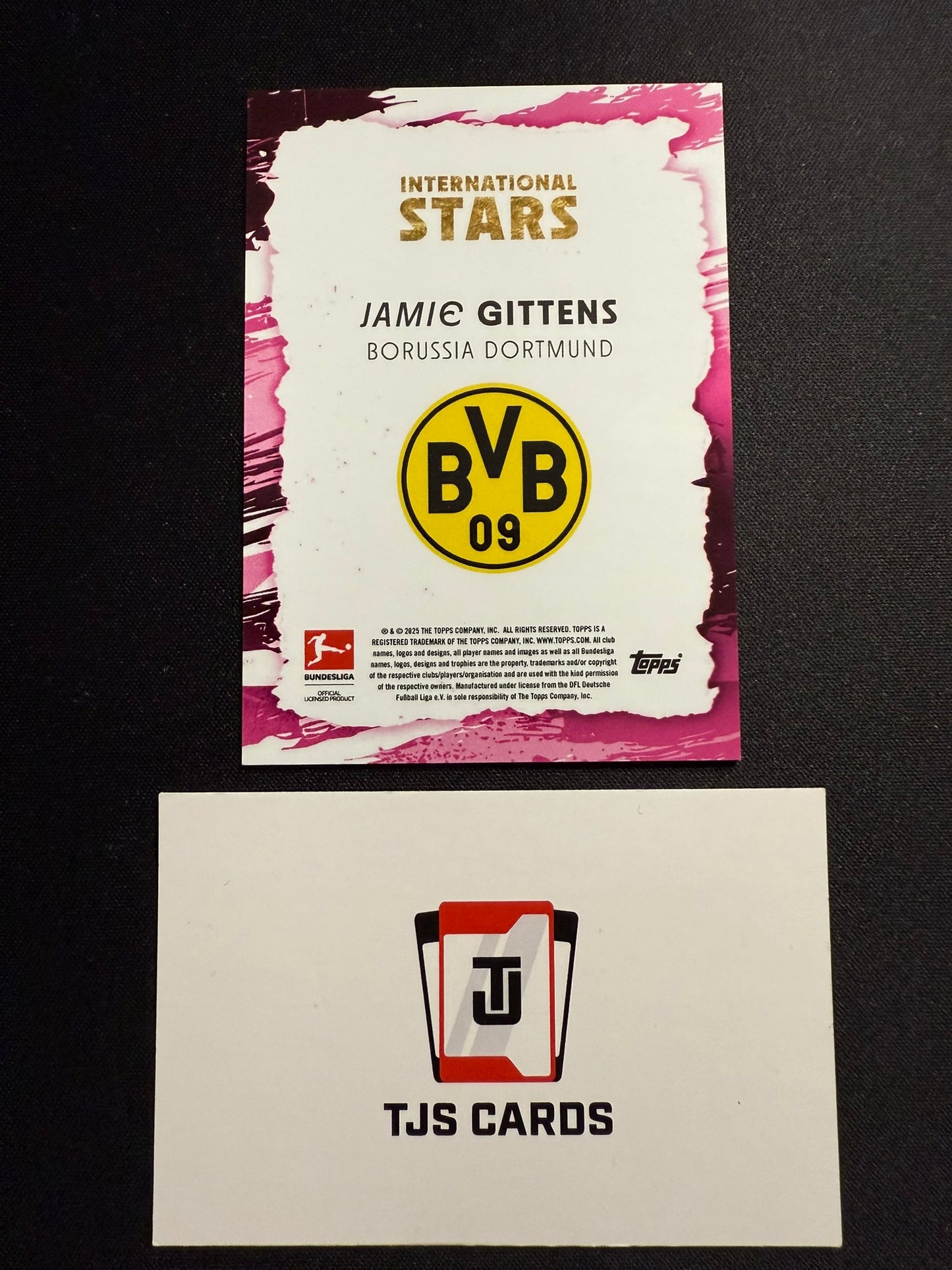 Jamie Gittens - Pink /99 - TOPPS Bundesliga International Stars 2024/25