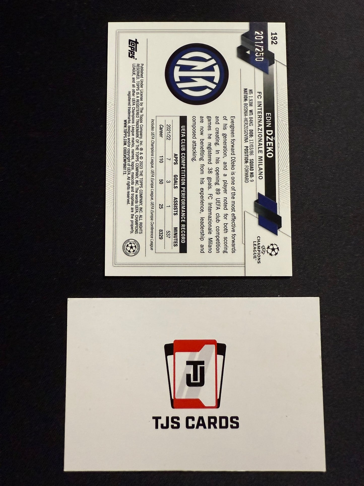 Edin Dzeko - Pink X-Fractor /250 - TOPPS Chrome UCC 2022/23