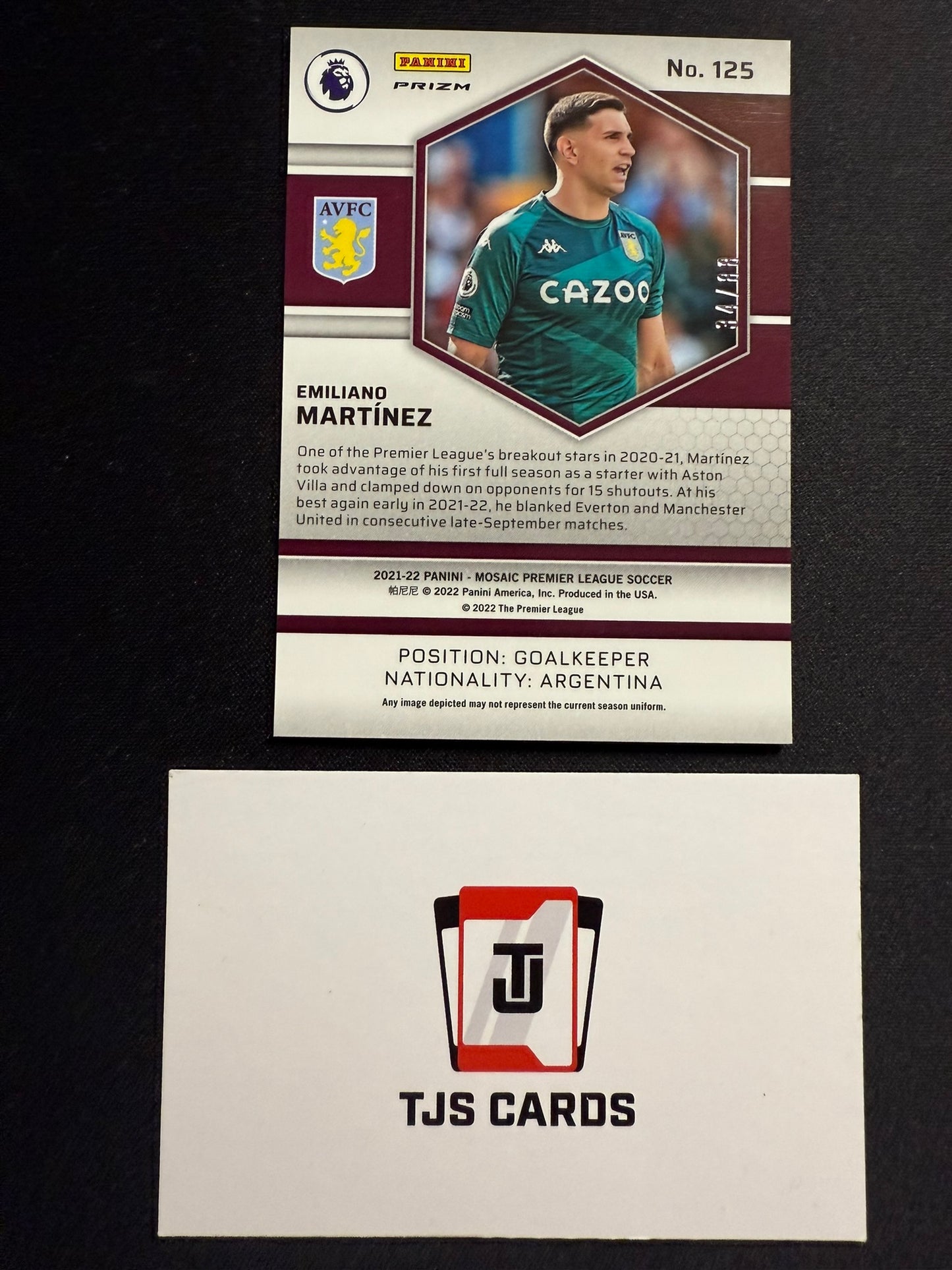 Emiliano Martinez - Red & Gold /88 - Panini Mosaic Premier League 2021/22
