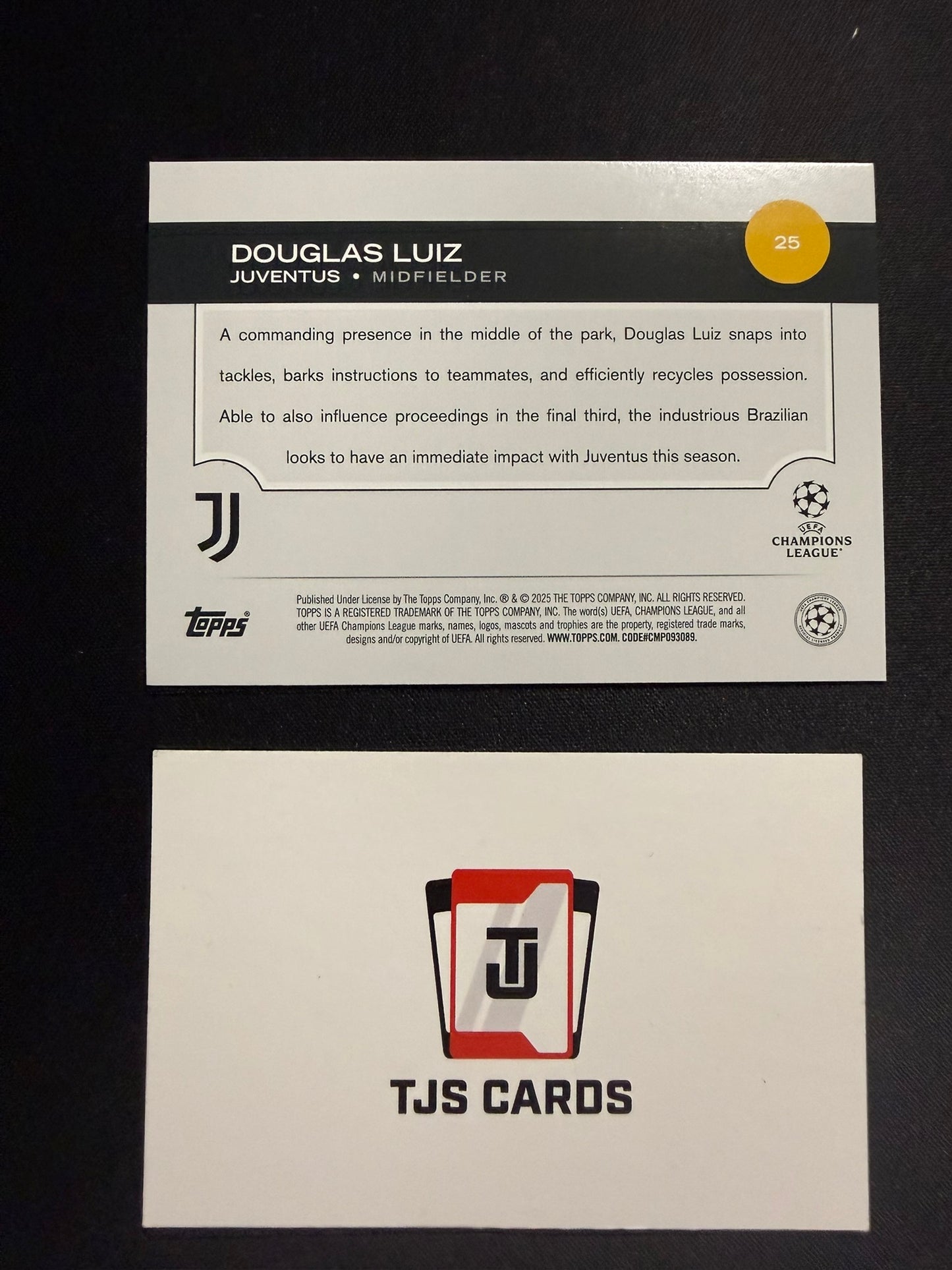 Douglas Luiz - Team Logo Border SSP - TOPPS UCC 2024/25