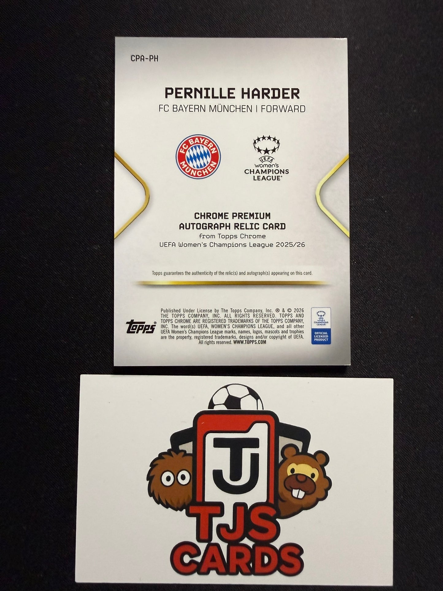 Pernille Harder - Black Match-Worn Patch Auto /10 - TOPPS Chrome UWCL 2025/26