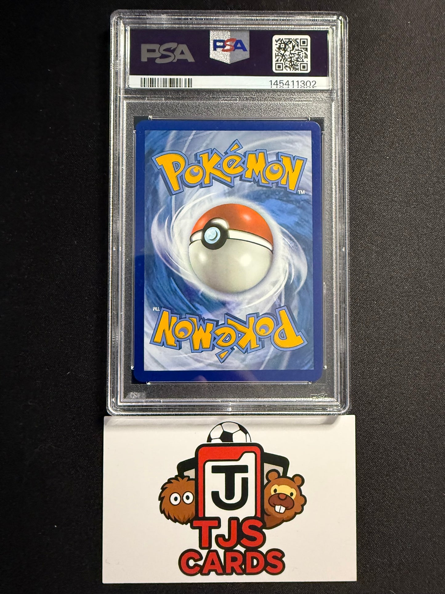 Raikou - PSA 9 - Amazing Rare Vivid Voltage 050/185 - Pokemon