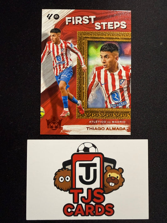 Thiago Almada - First Steps /99 - Panini La Liga Pitch Kings 2025/26