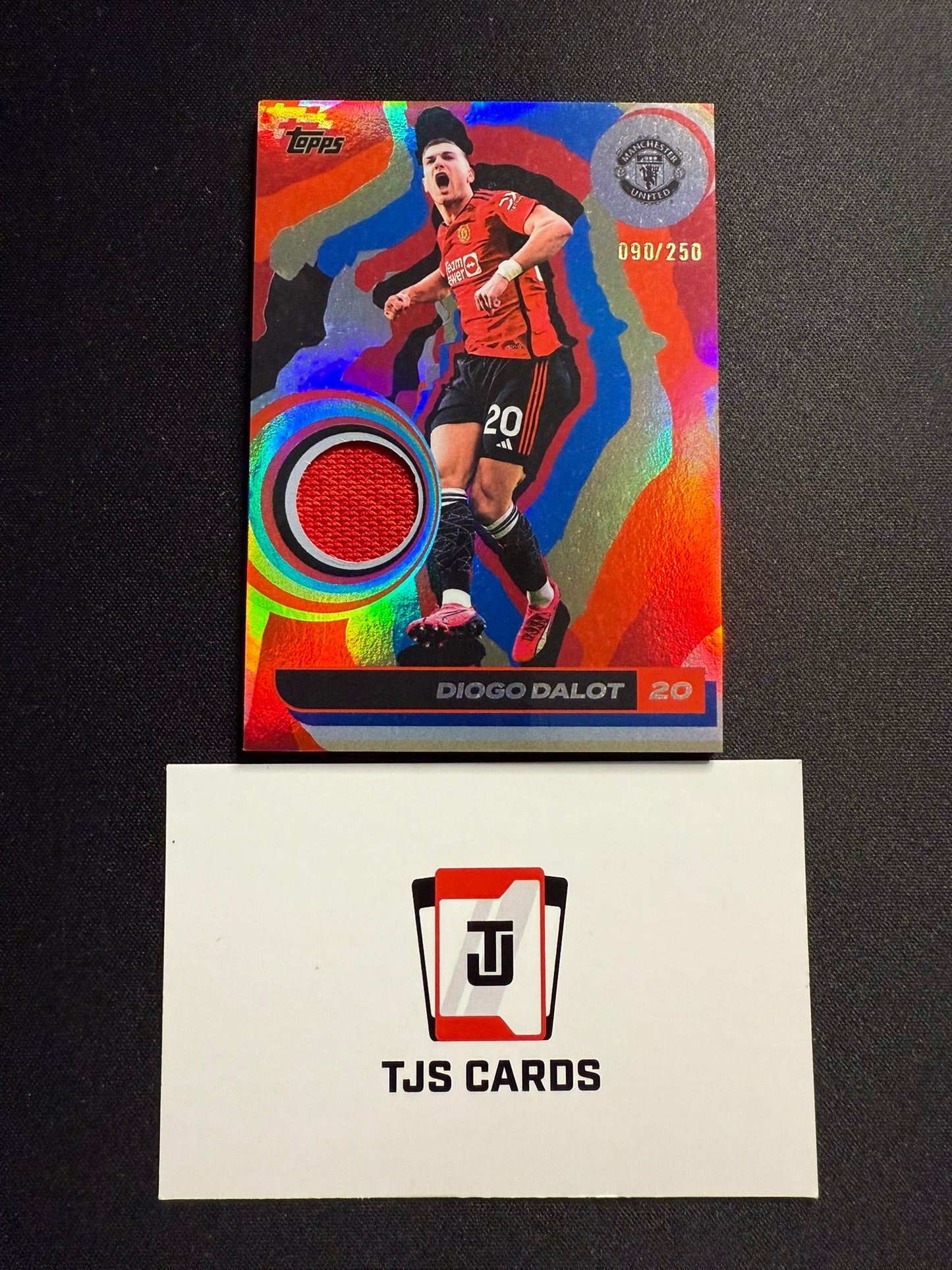 Diogo Dalot - Player-Worn Patch /250 - TOPPS Manchester United Team Set 2024/25