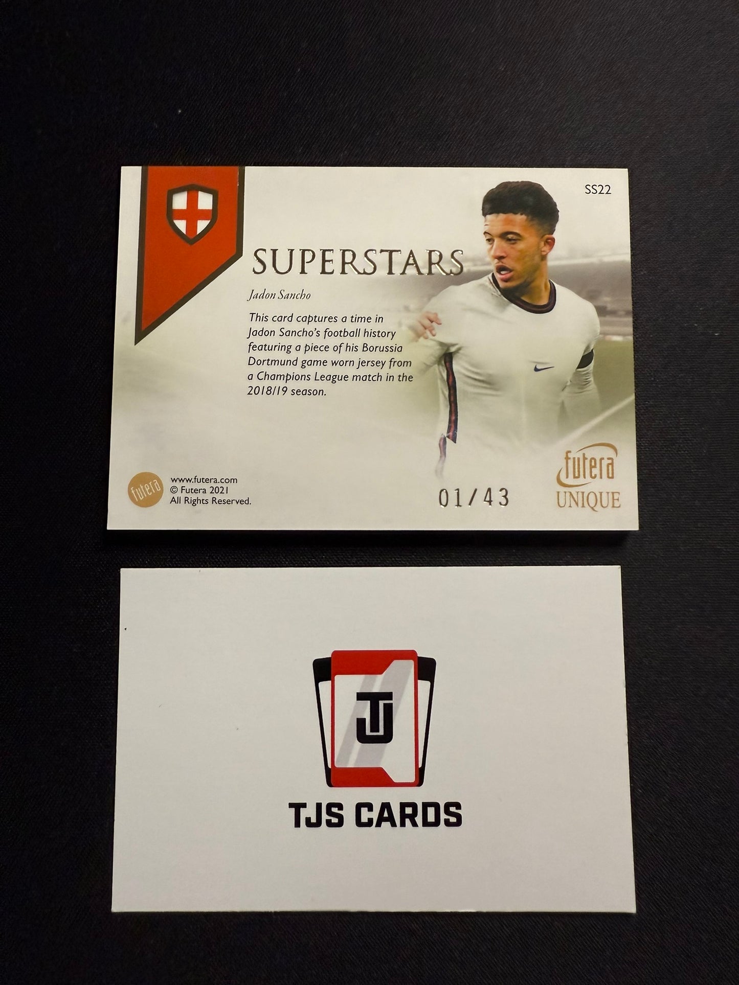 Jadon Sancho - Superstars Game-Worn Patch /43 - Futera Unique 2021