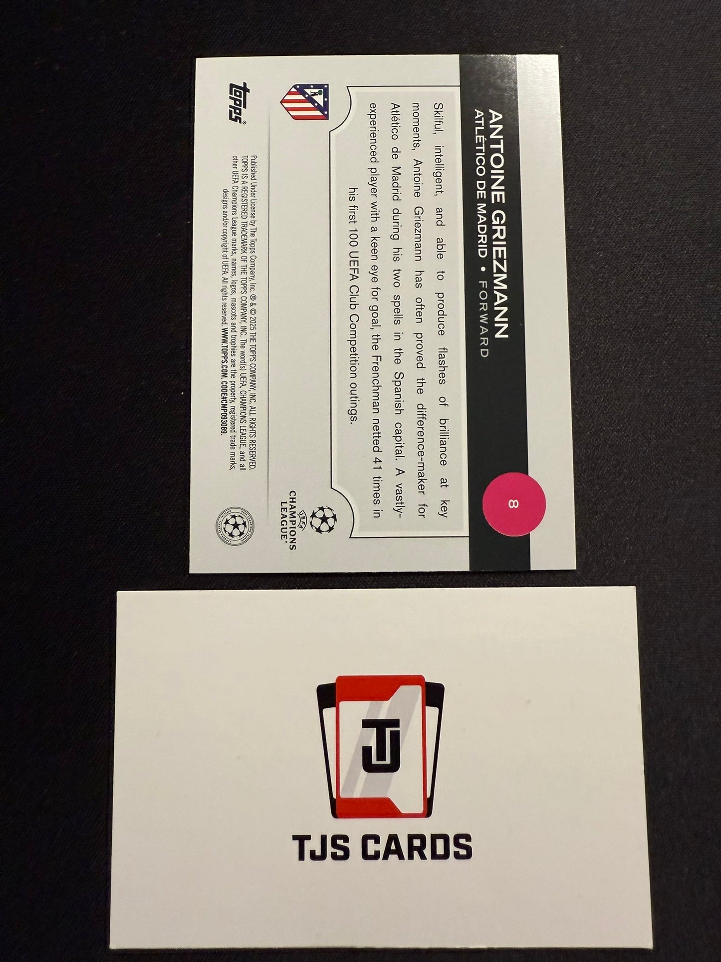 Antoine Griezmann - Team Badge Borders Case Hit - TOPPS UCC 2024/25