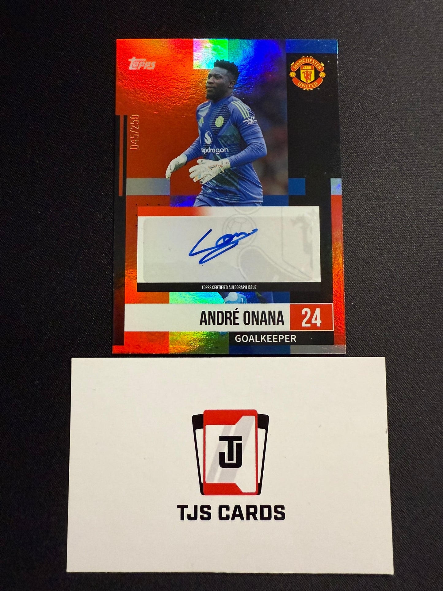 Andre Onana - Auto /250 - TOPPS Manchester United Team Set 2024/25