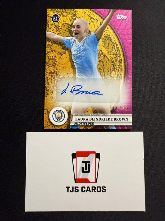 Laura Blindkilde Brown - Rookie Auto /50 - TOPPS Manchester City Blue Moon 2024/25