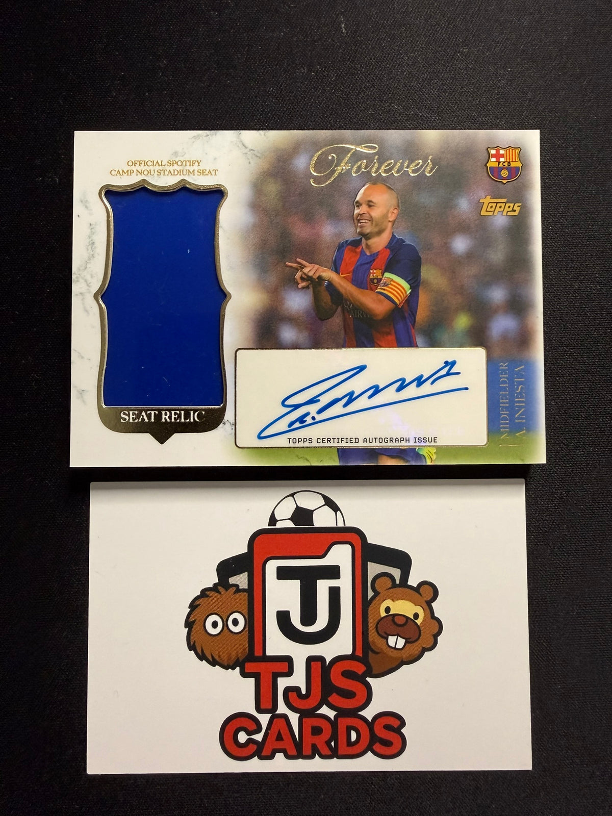 Andres Iniesta - Seat Relic Auto - TOPPS Barcelona Forever 2025/26