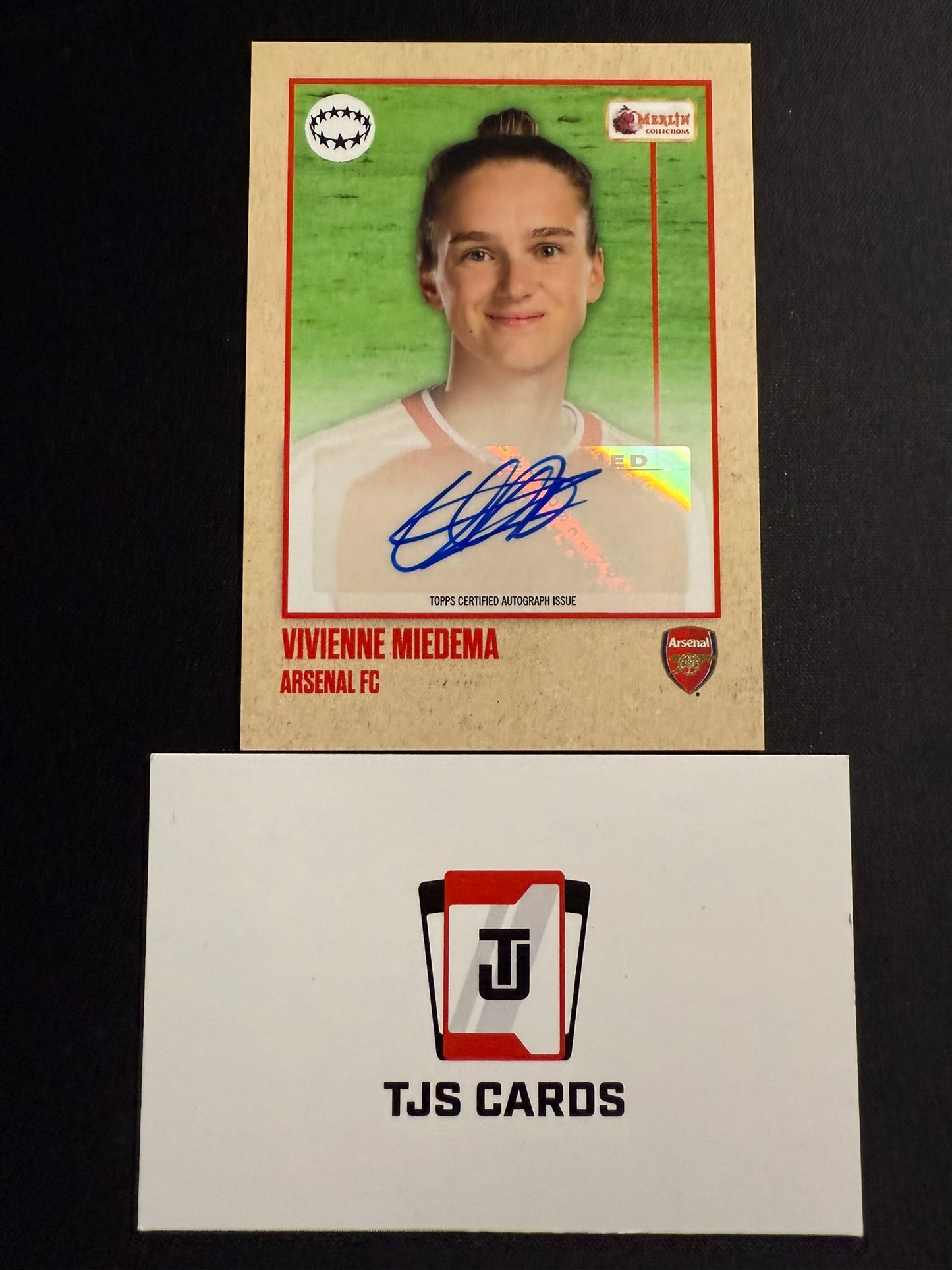 Vivienne Miedema - Auto - TOPPS Merlin Heritage UCC 2023/24