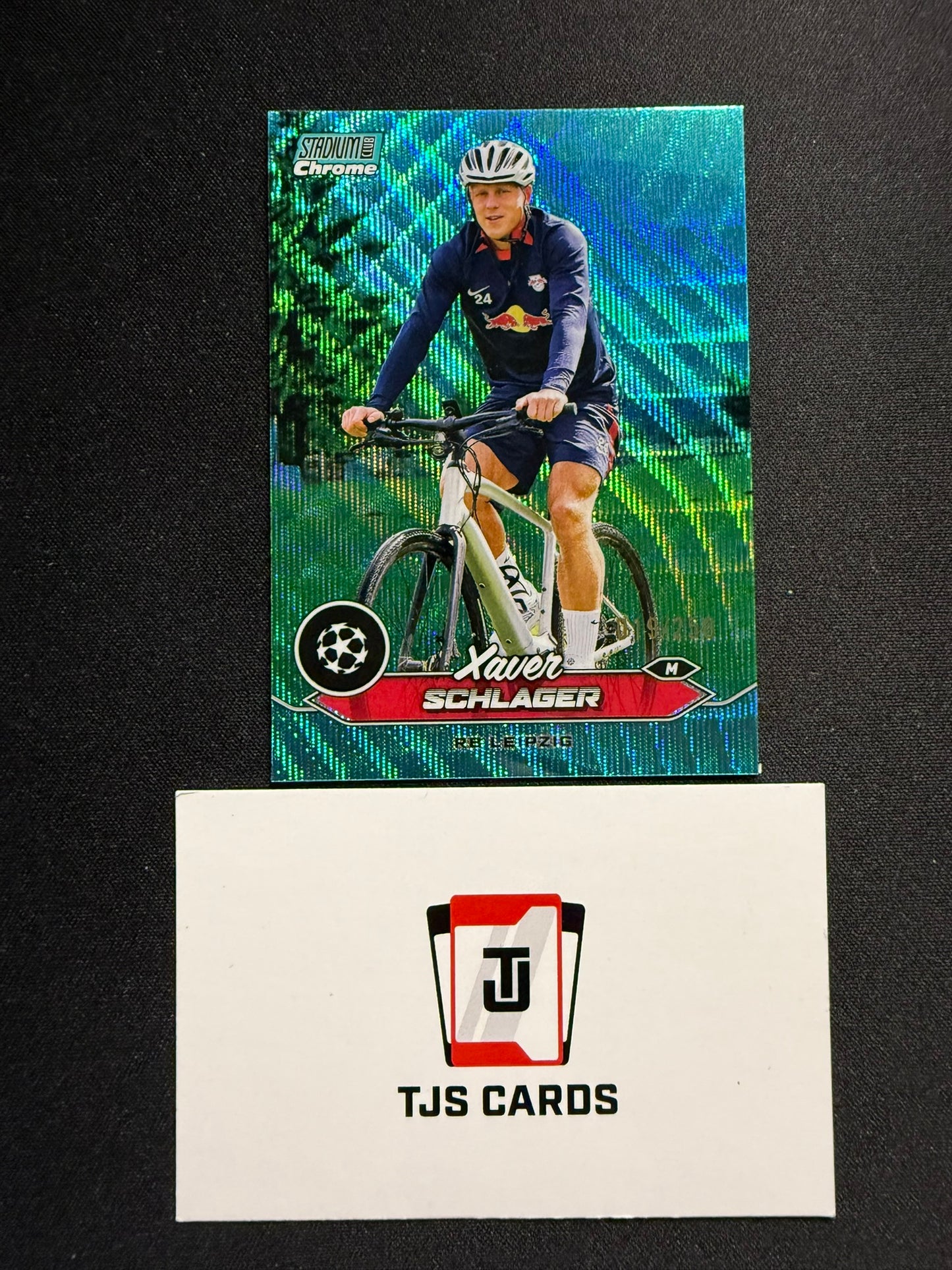 Xaver Schlager - Aqua Wave /250 - TOPPS Stadium Club Chrome 2023/24