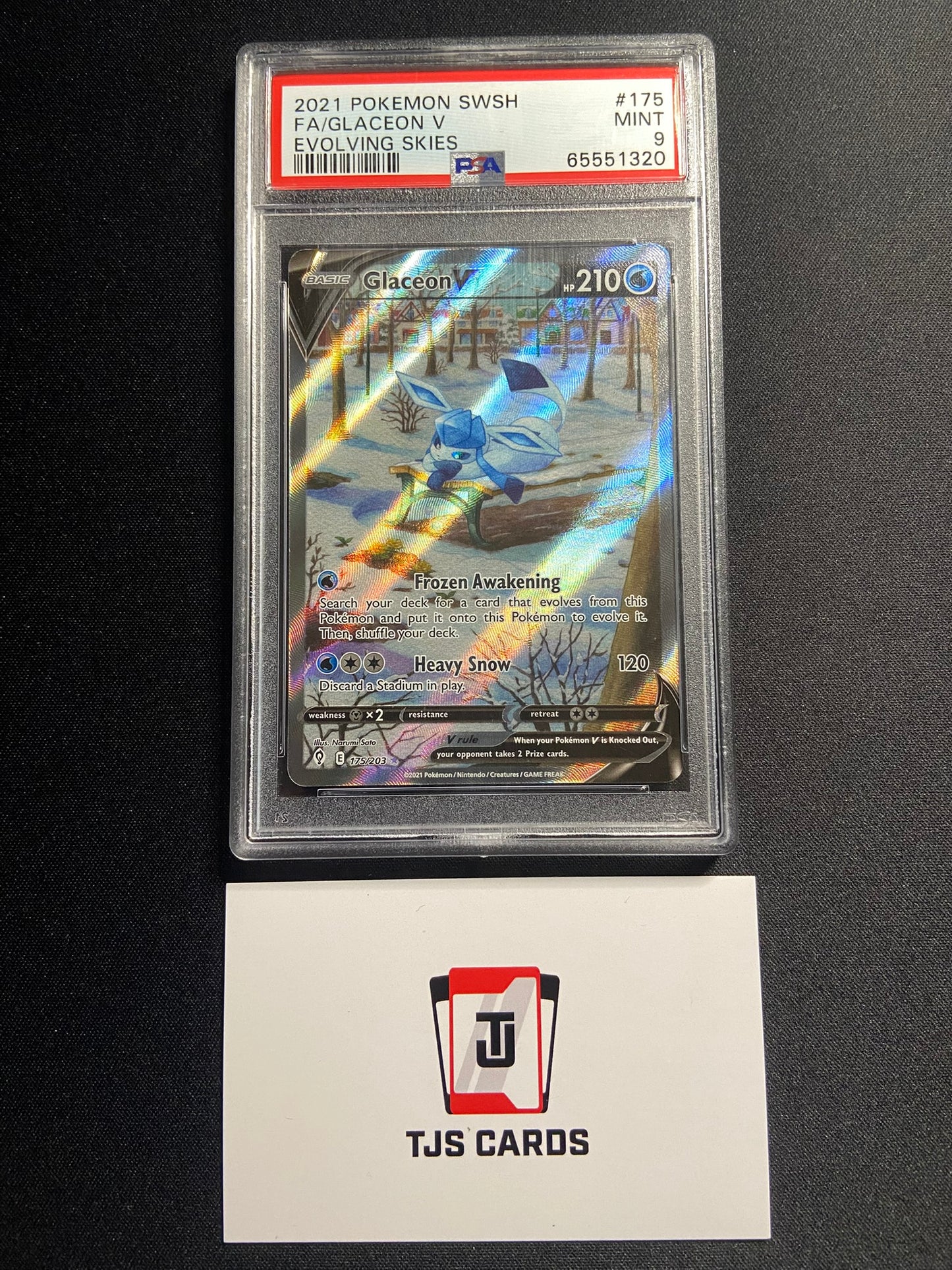 Glaceon V - PSA 9 - Evolving Skies 175/203 - Pokemon