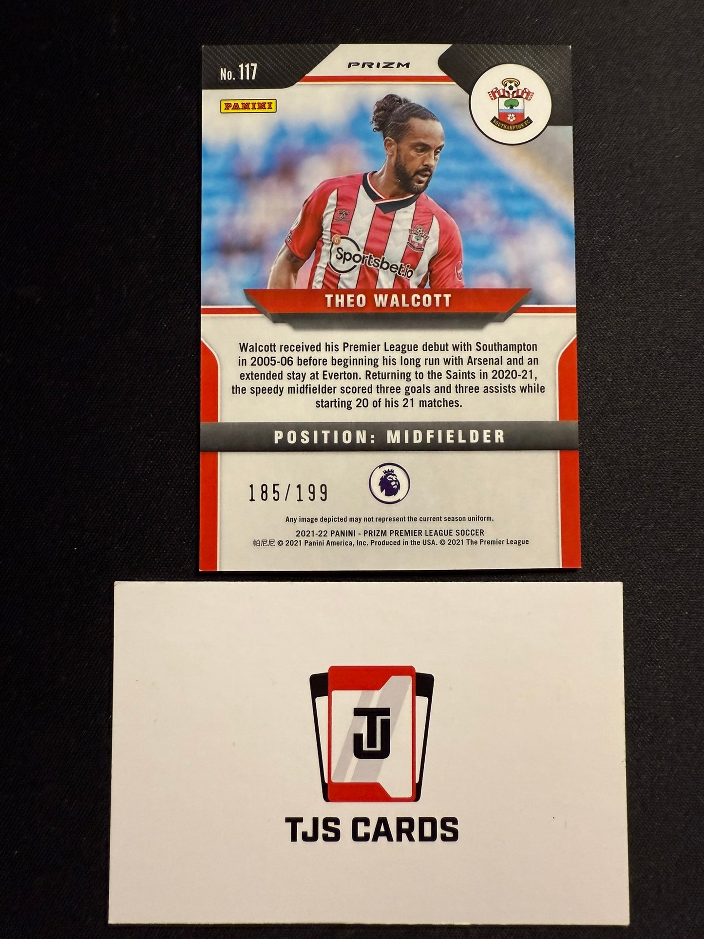 Theo Walcott - Red /199 - Panini Prizm Premier League 2021/22
