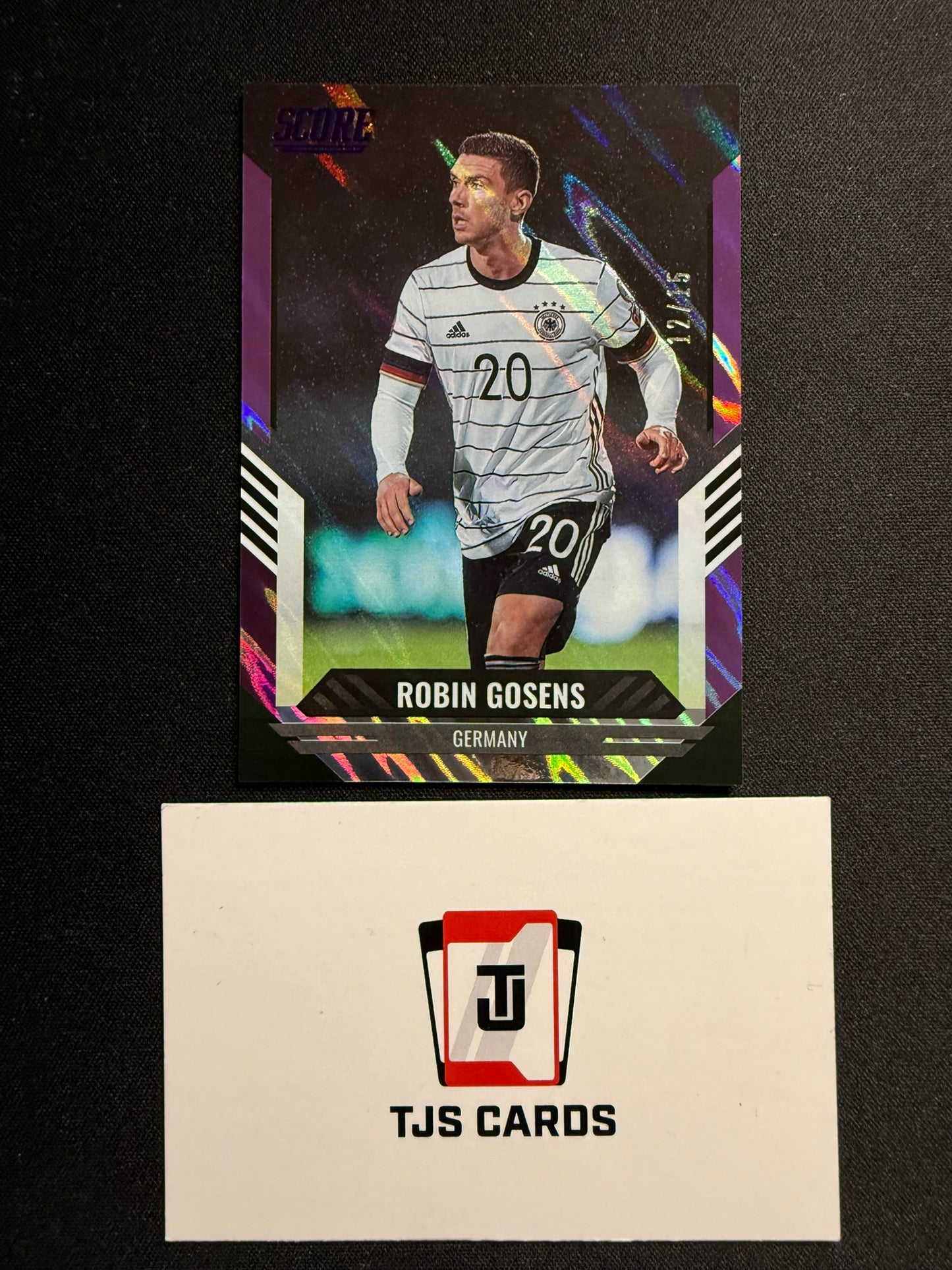 Robin Gosens - Pink /25 - Panini Score 2021/22