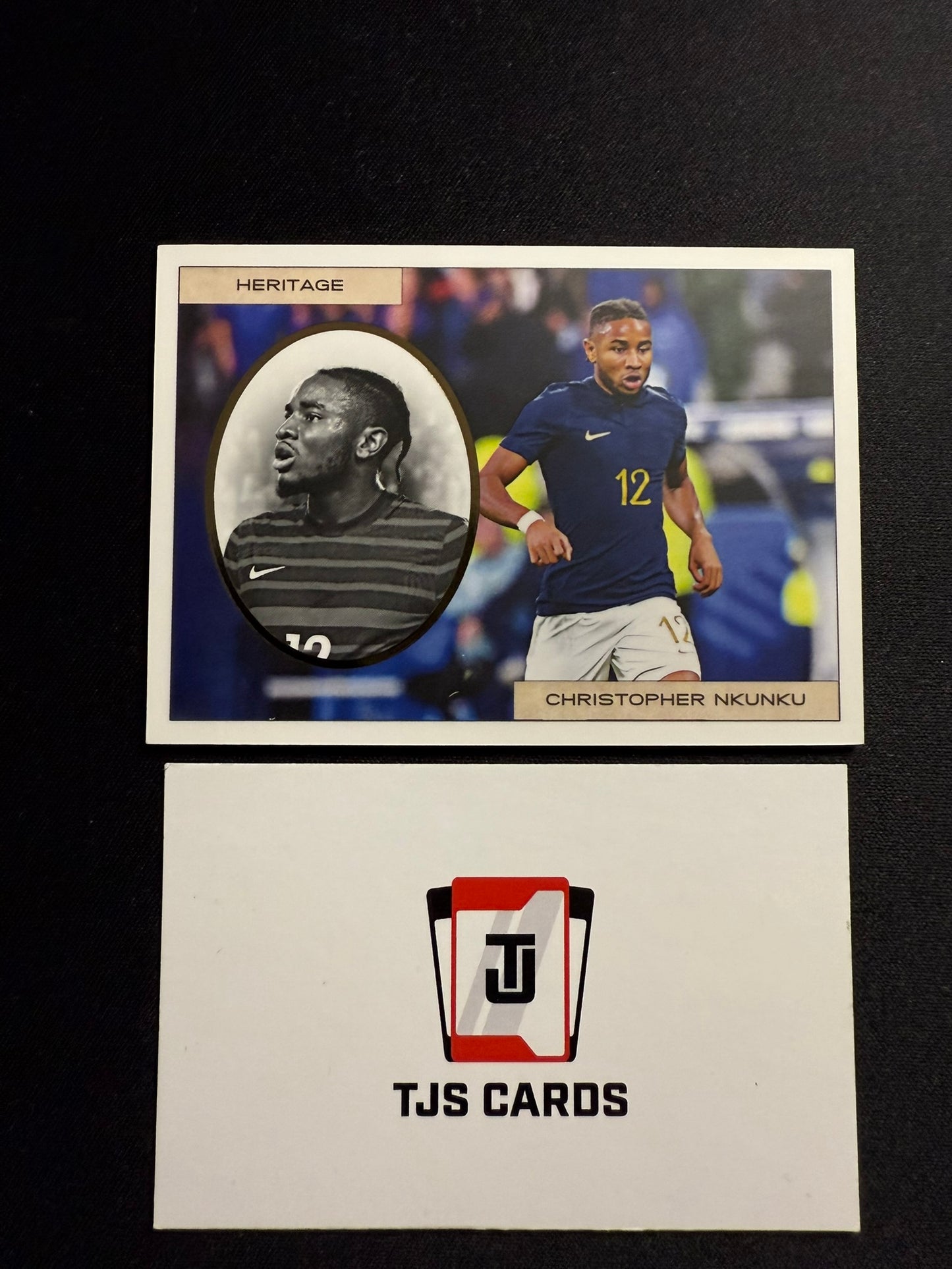 Christopher Nkunku - Gold Heritage /35 - Futera Unique 2023