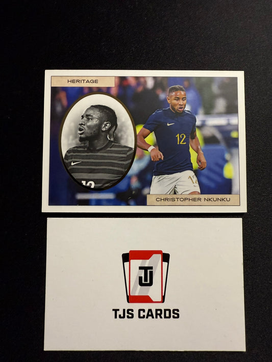 Christopher Nkunku - Gold Heritage /35 - Futera Unique 2023