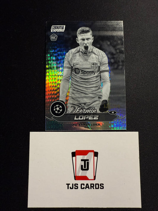 Fermin Lopez - Rookie Black & White Prism /299 - TOPPS Stadium Club Chrome 2023/24