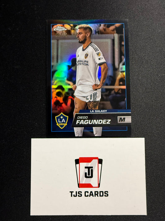 Diego Fagundez - Black /10 - TOPPS MLS Chrome 2023
