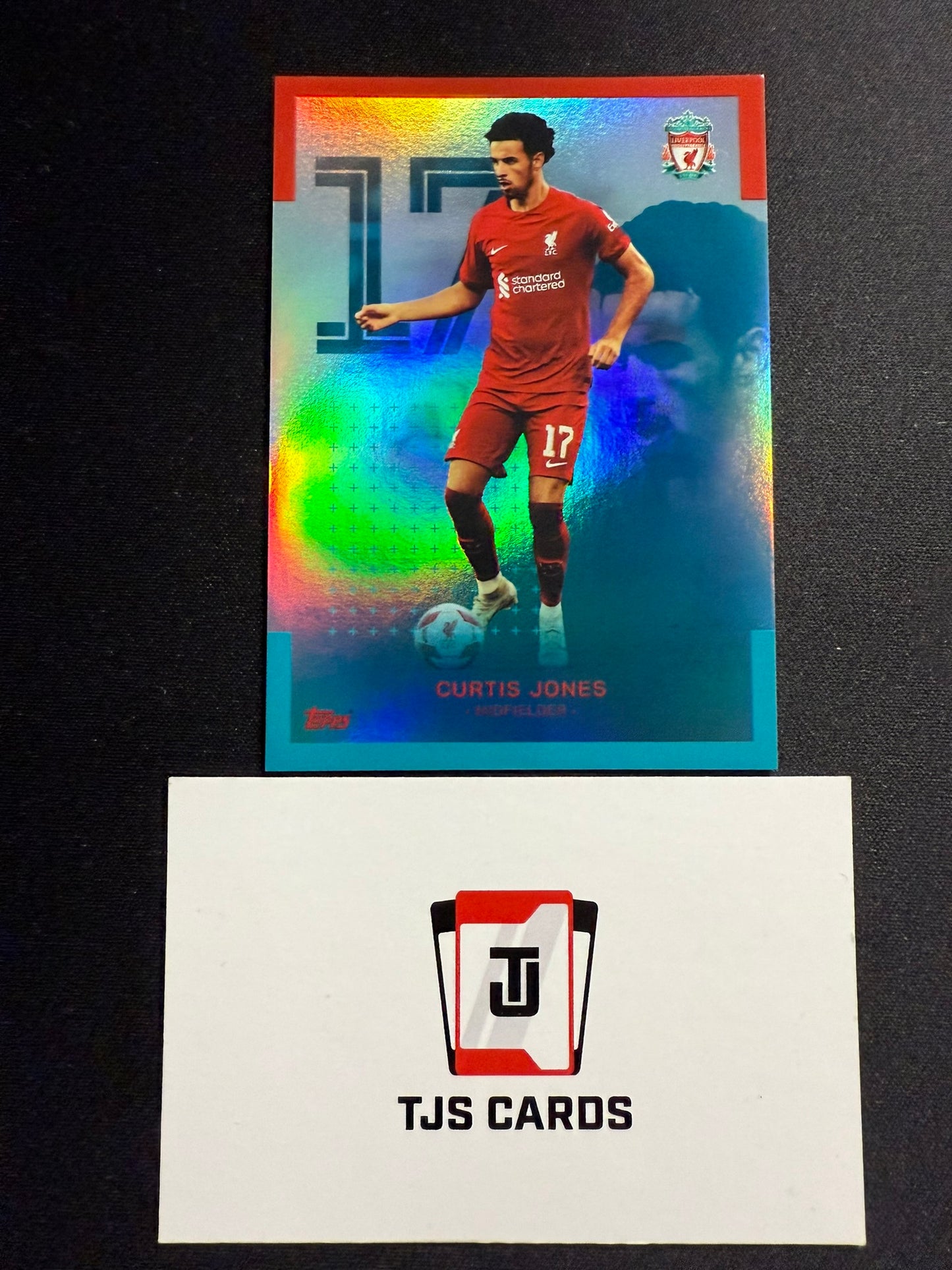 Curtis Jones - Blue /175 - TOPPS Liverpool Team Set 2022/23