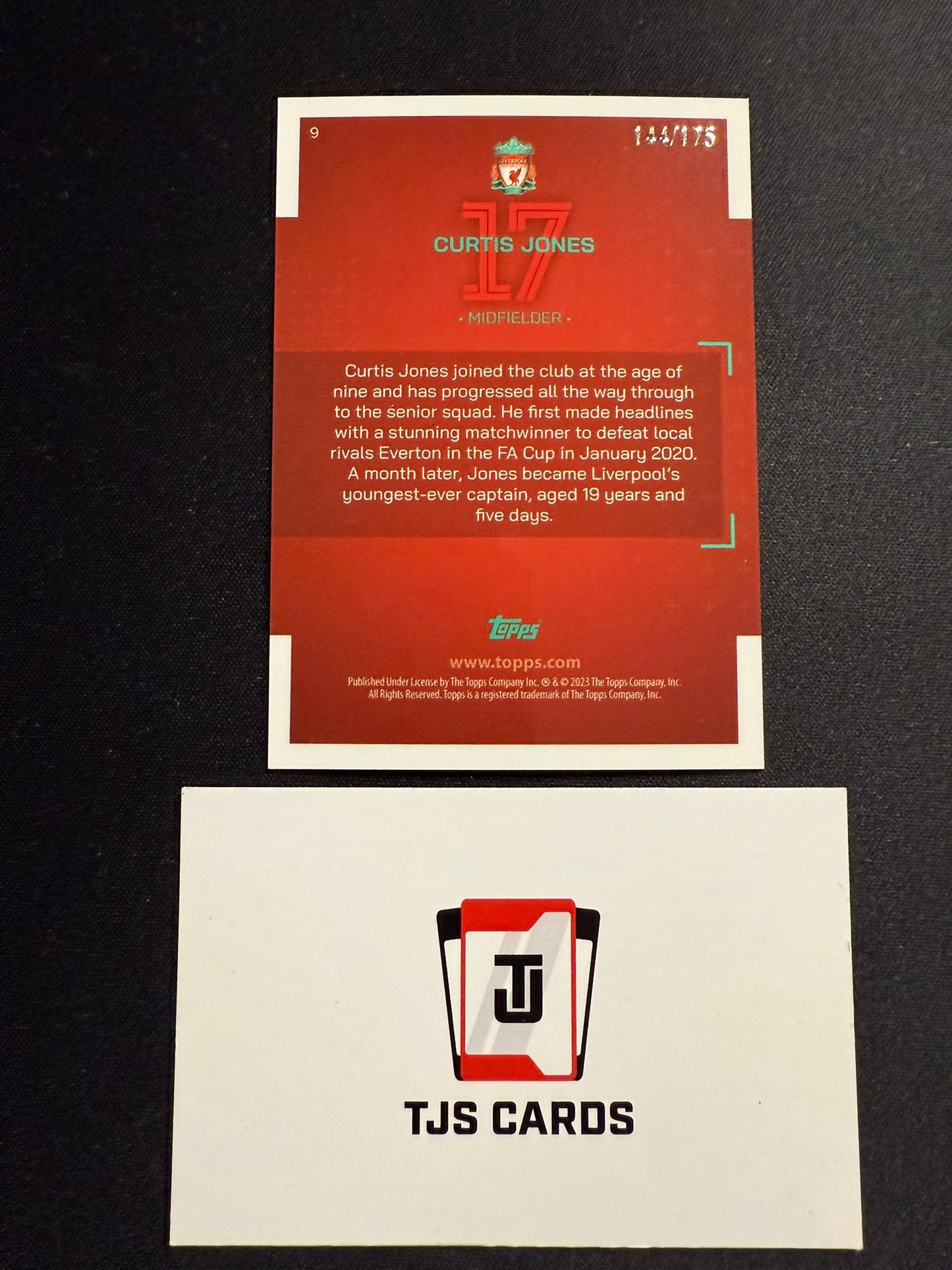 Curtis Jones - Blue /175 - TOPPS Liverpool Team Set 2022/23