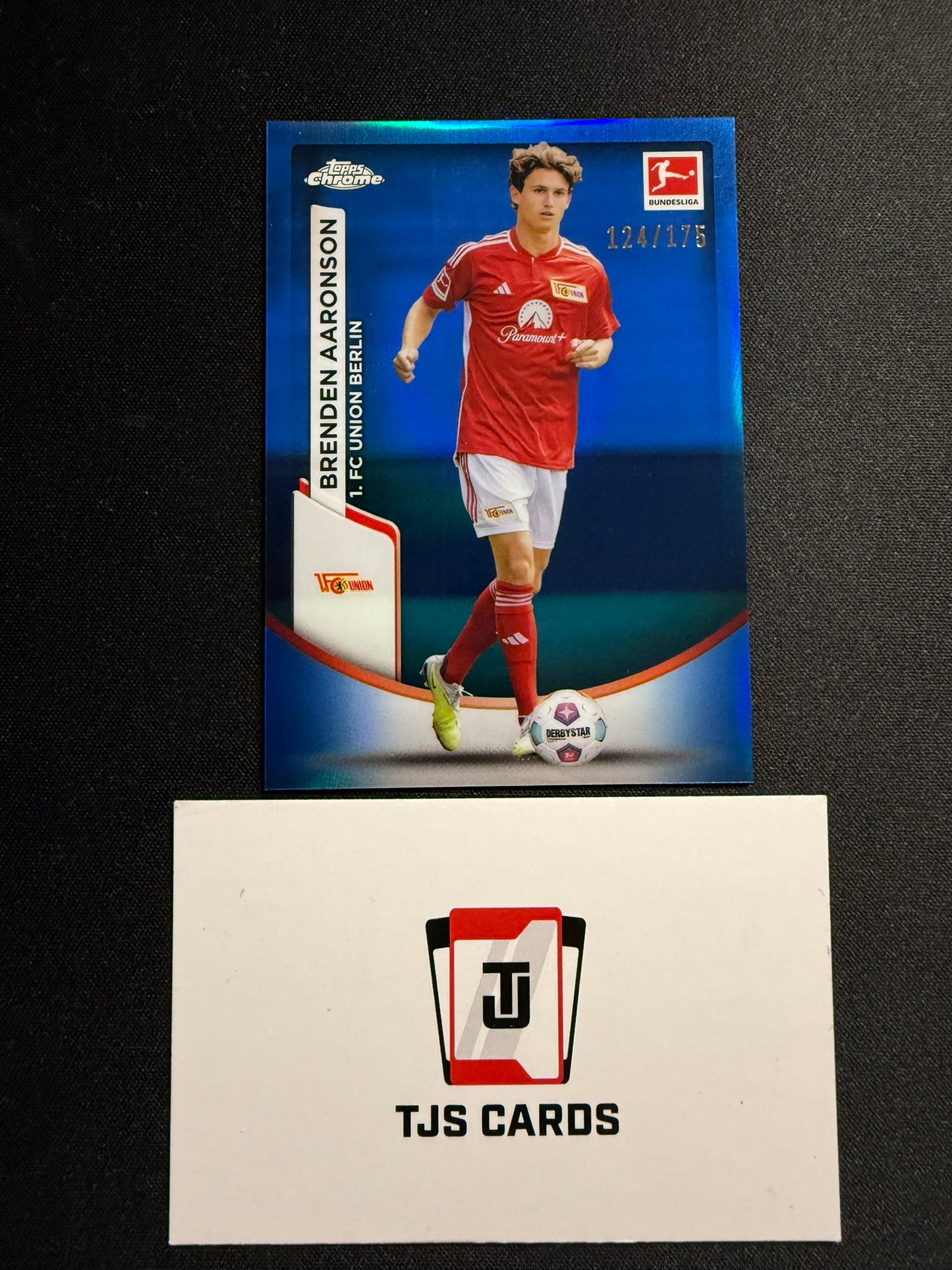 Brenden Aaronson - Blue /175 - TOPPS Bundesliga Chrome 2023/24