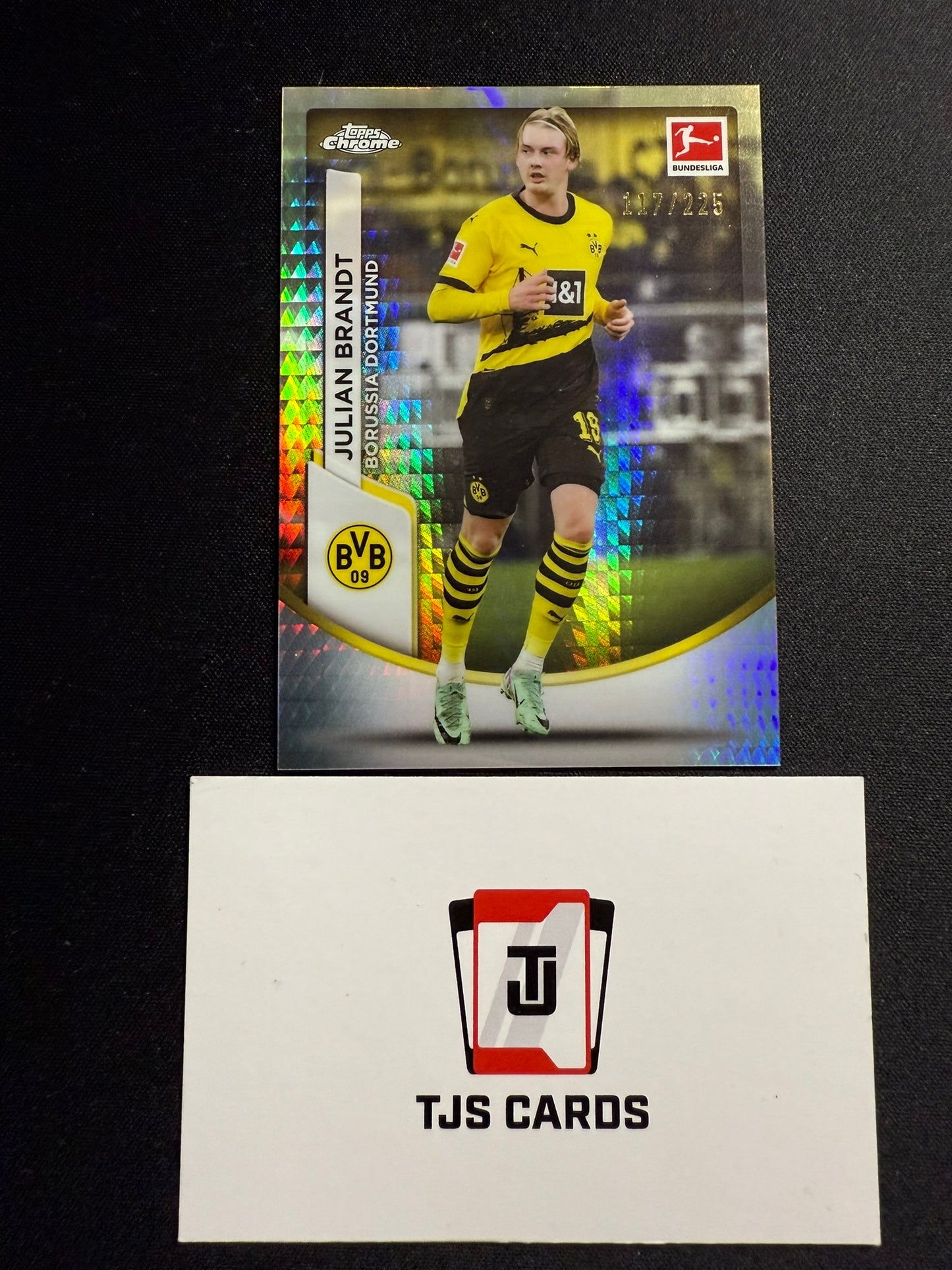 Julian Brandt - Pulsar /225 - TOPPS Bundesliga Chrome 2023/24