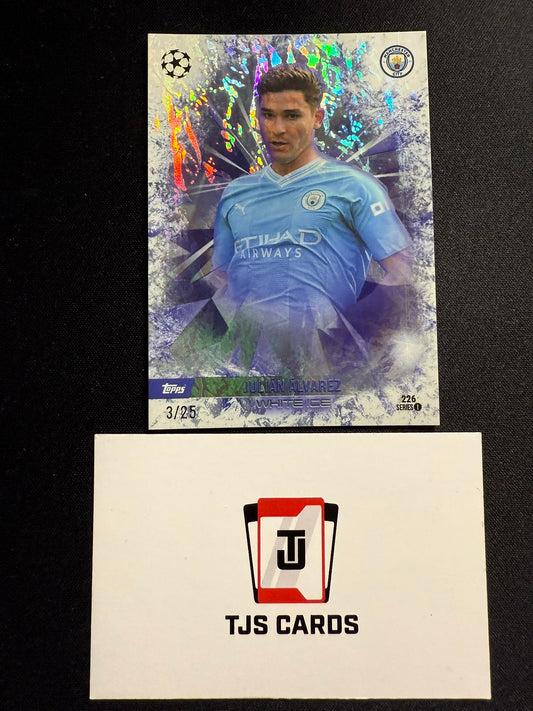 Julian Alvarez - Purple White Ice /25 - TOPPS Total Football 2023/24