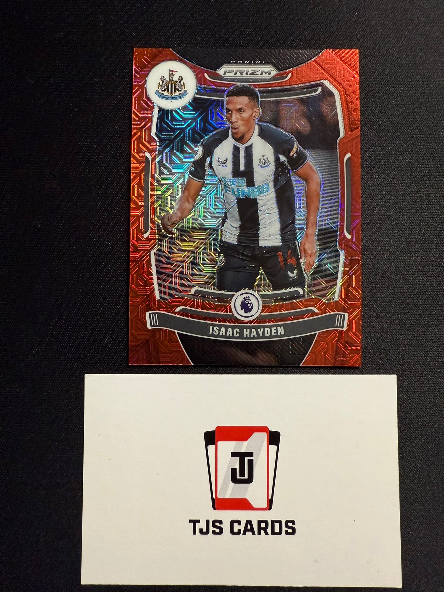 Isaac Hayden - Red Mojo /159 - Panini Prizm Premier League 2021/22