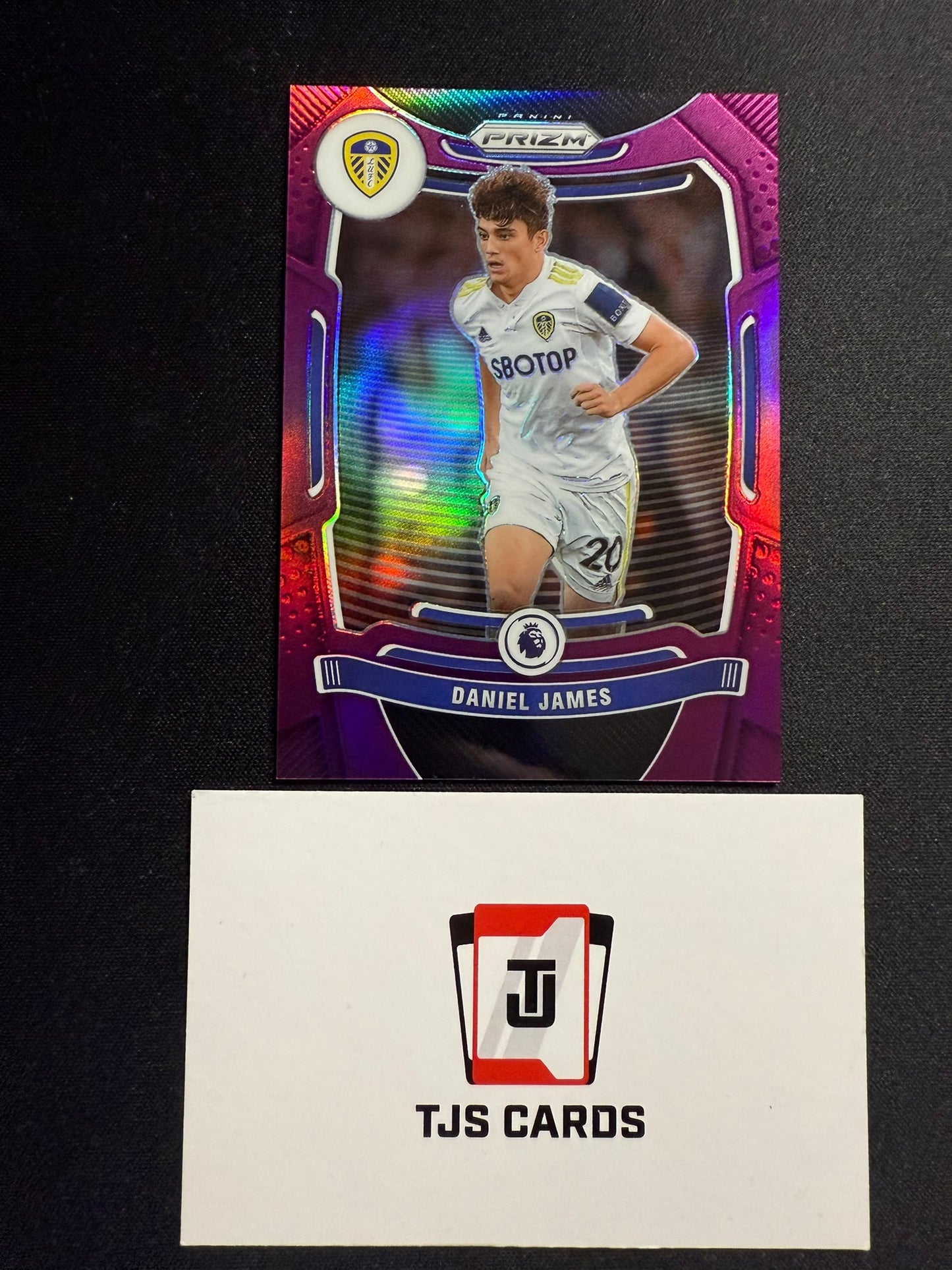 Daniel James - Purple /99 - Panini Prizm Premier League 2021/22