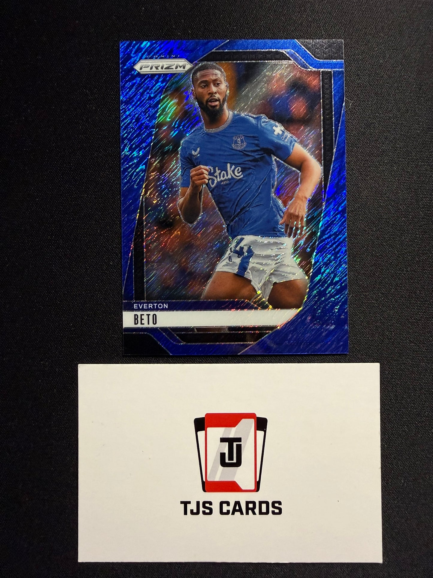 Beto - Blue Shimmer /8 - Panini Prizm Premier League 2024/25
