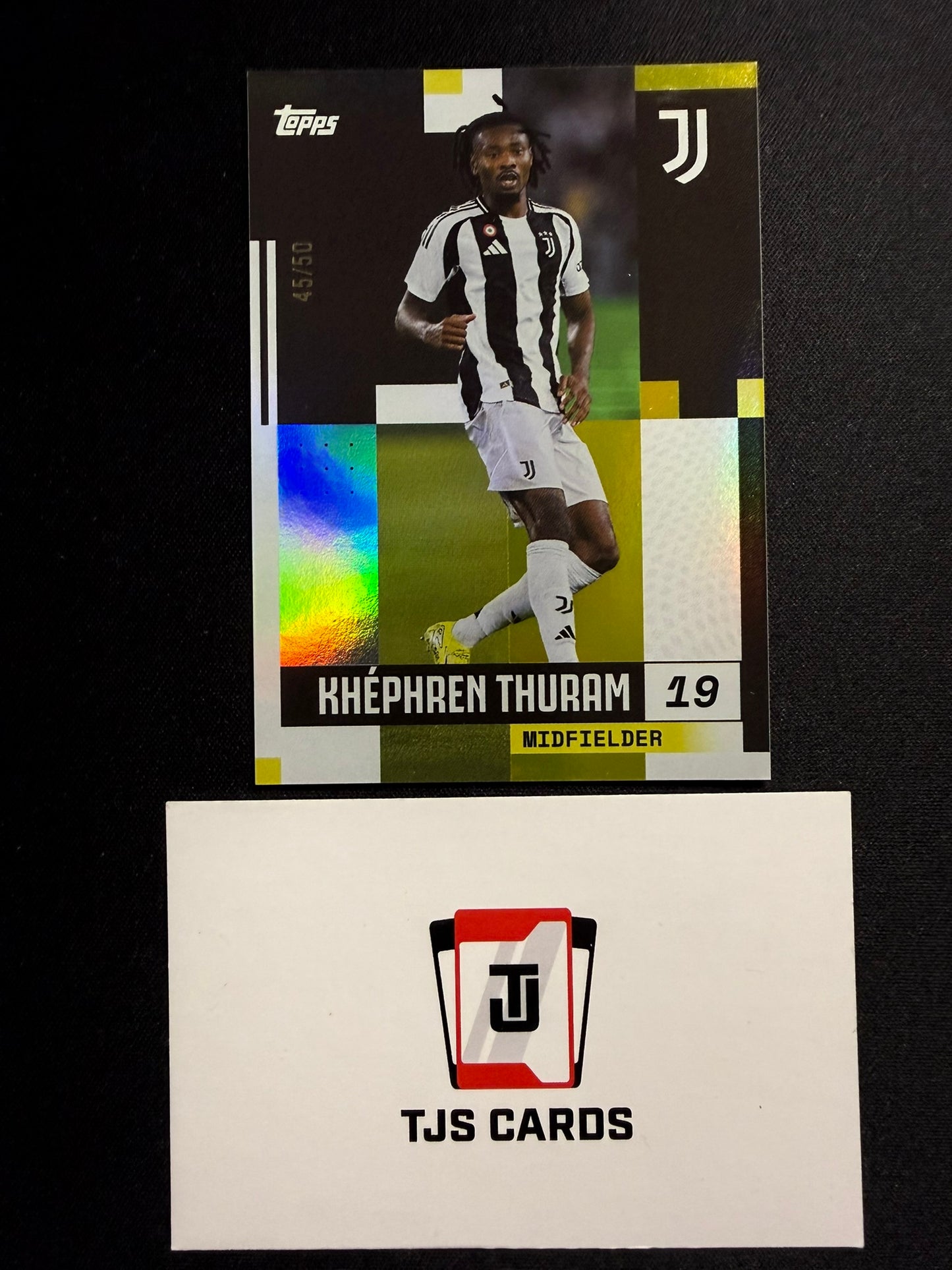 Khephren Thuram - Gold /50 - TOPPS Juventus Team Set 2024/25