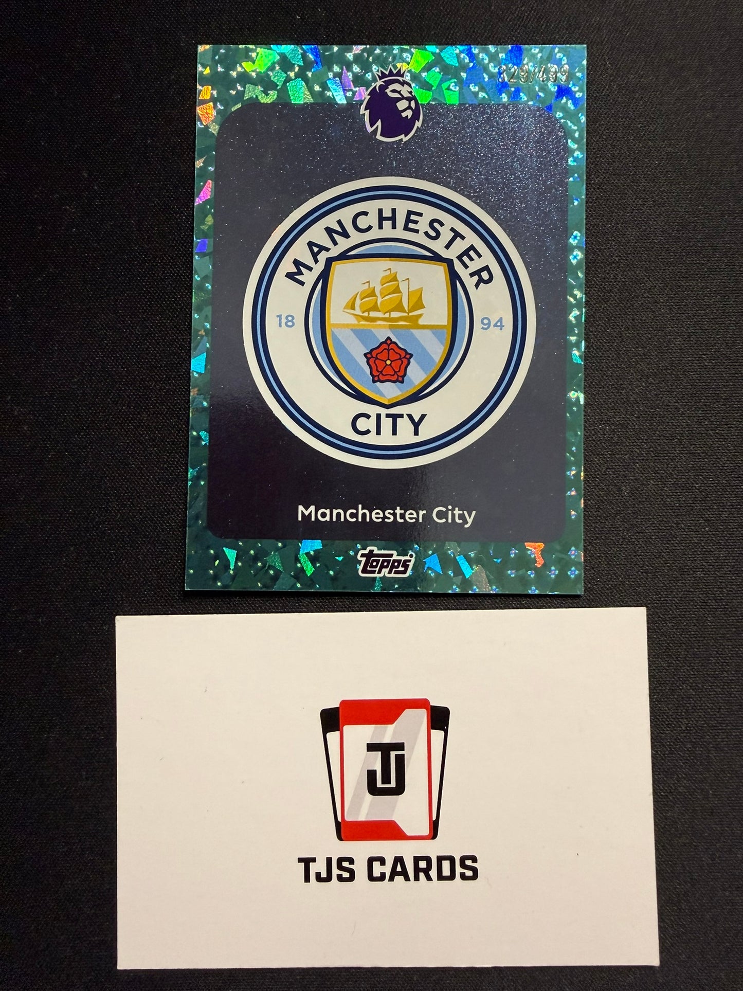 Manchester City Badge - Aqua Sparkle /499 - TOPPS Premier League 2025/26