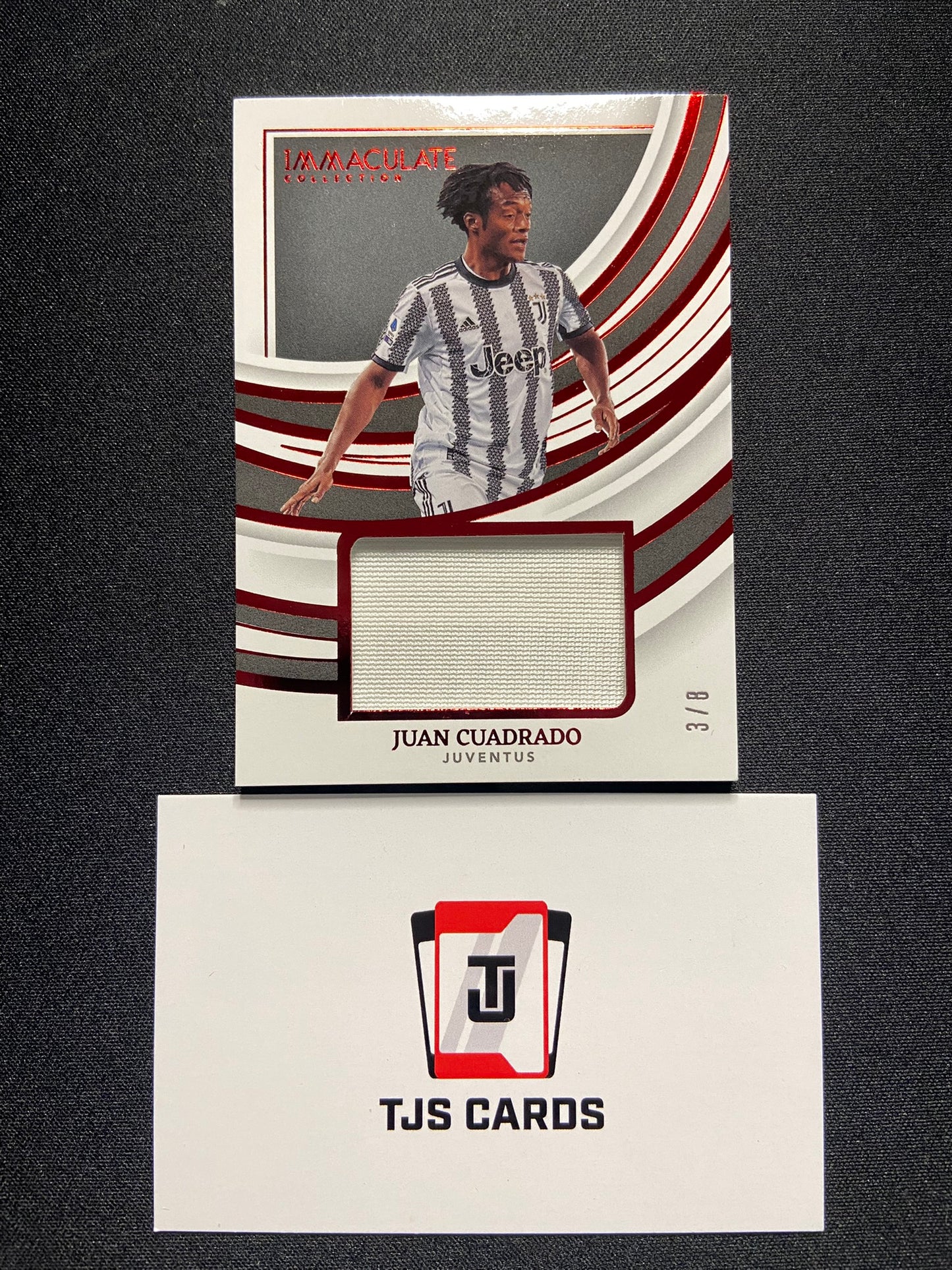 Juan Cuadrado - Ruby Player-Worn Patch /8 - Panini Immaculate Soccer 2022/23