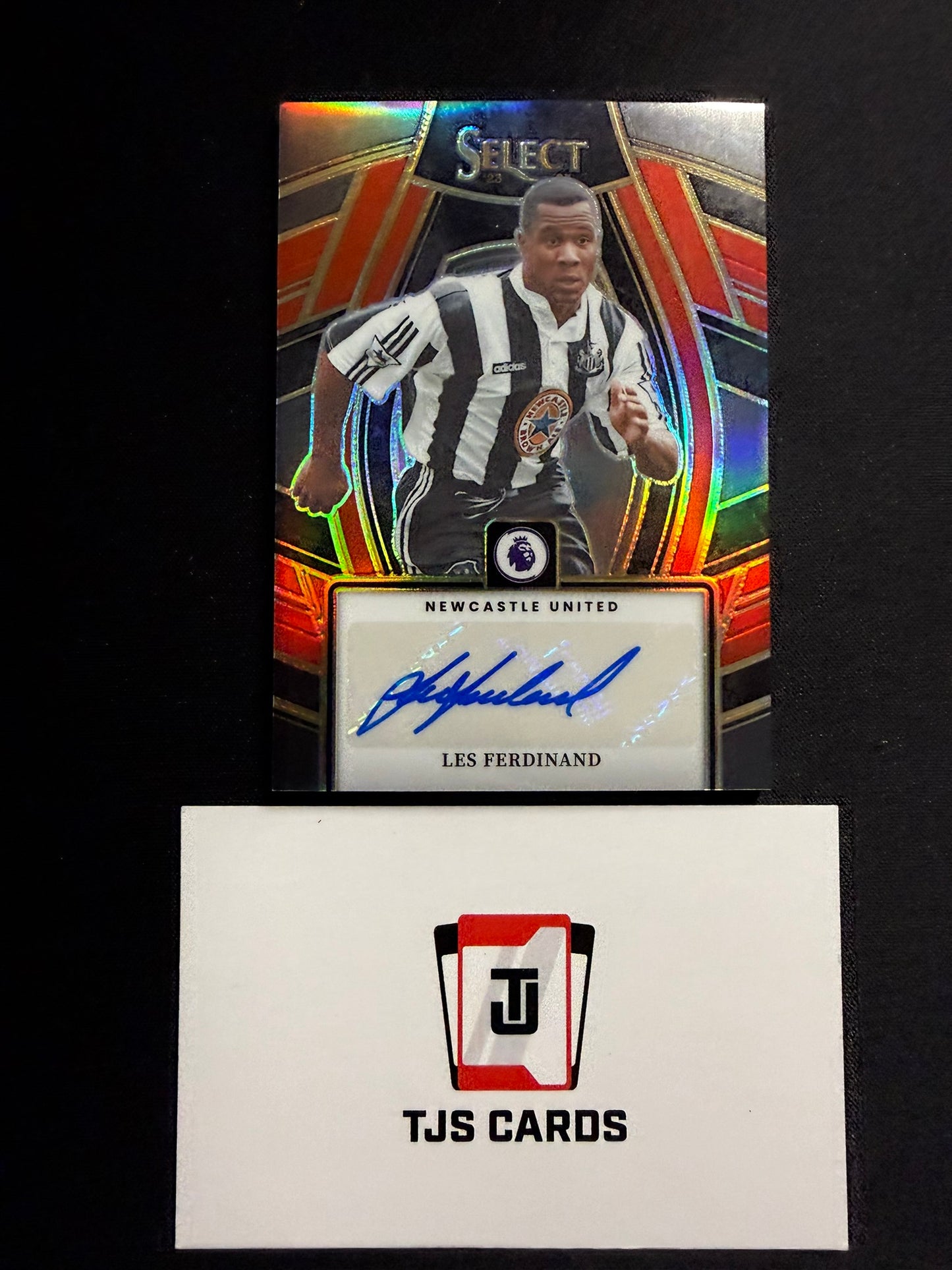 Les Ferdinand - Red Auto - Panini Select Premier League 2023/24