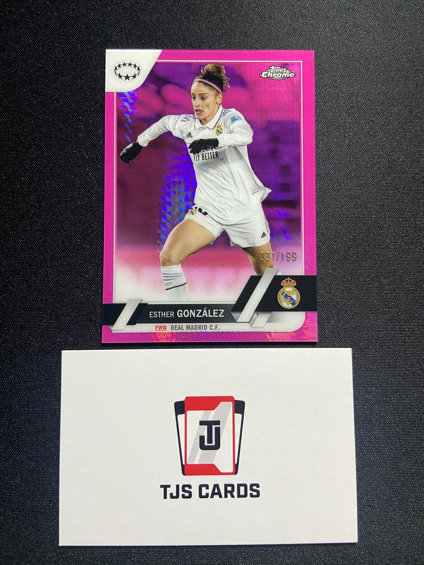 Esther Gonzalez - Pink Prism /199 - TOPPS Chrome UWCL 2022/23