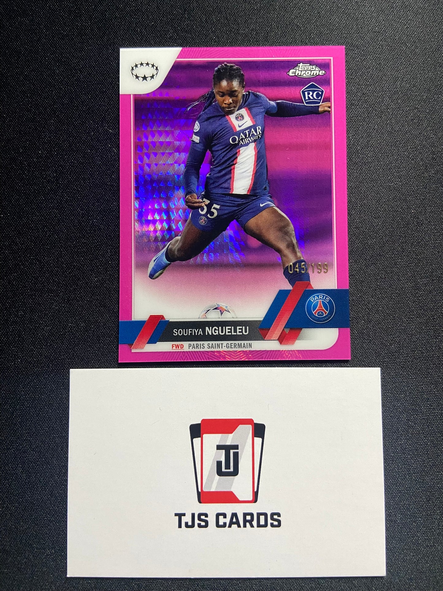 Soufiya Ngueleu - Rookie Pink Prism /199 - TOPPS Chrome UWCL 2022/23