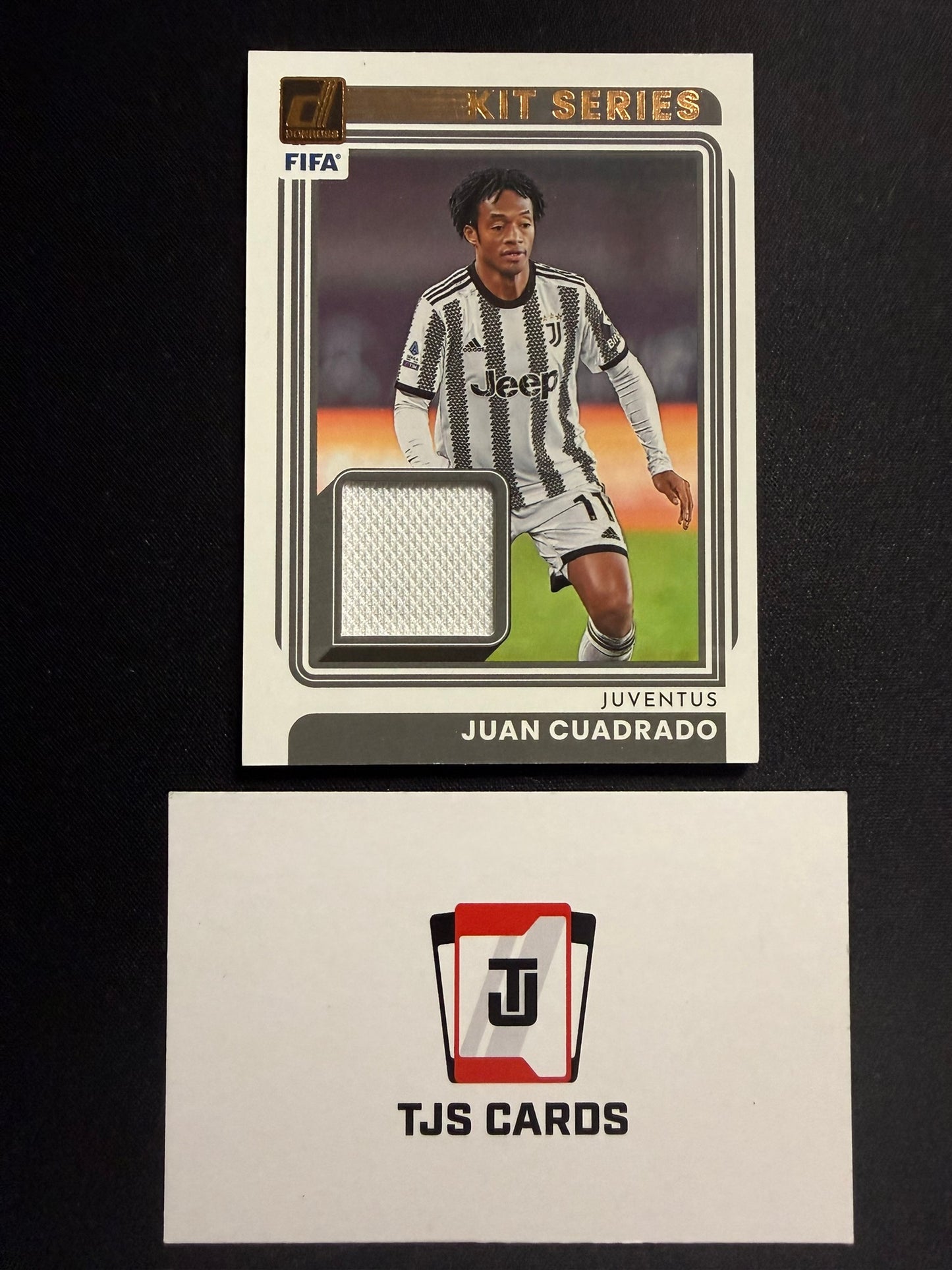 Juan Cuadrado - Patch - Panini Donruss 2022/23