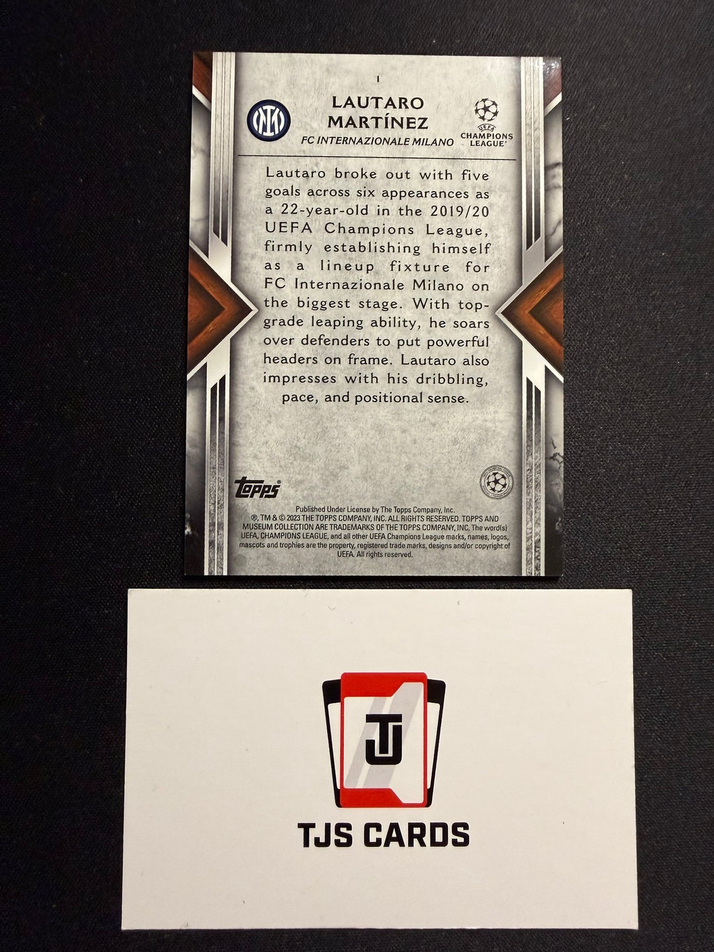 Lautaro Martinez - Ruby /25 - TOPPS Museum UCL 2022/23