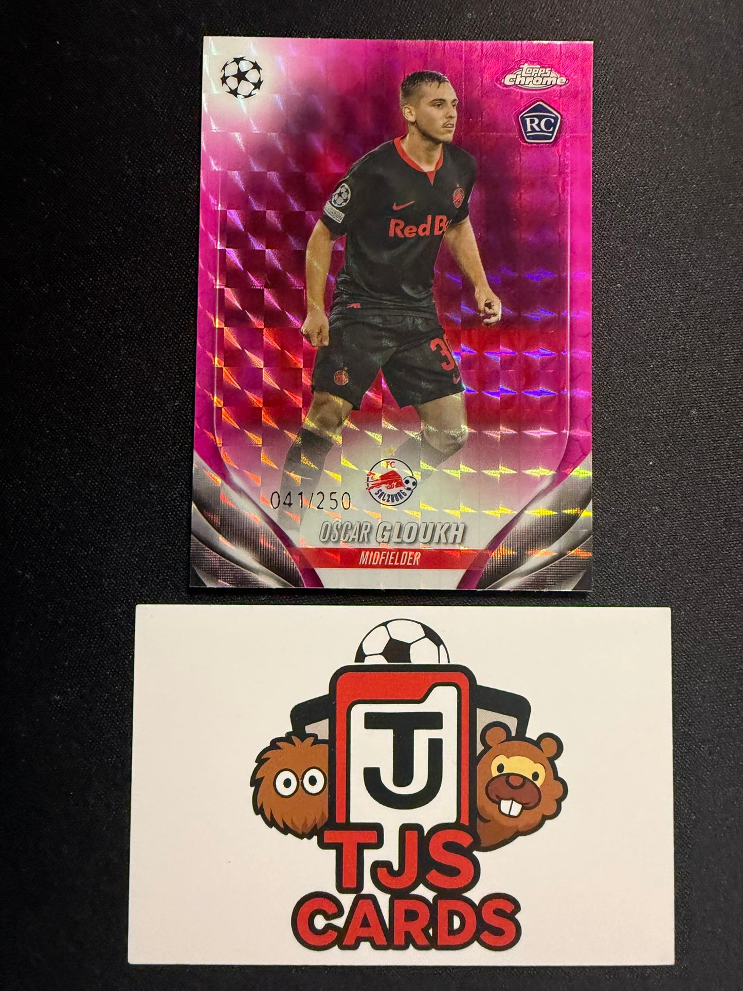 Oscar Gloukh - Rookie Pink Geometric /250 - TOPPS UCC Chrome 2023/24