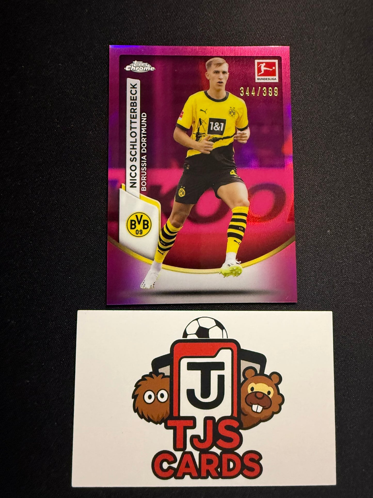 Nico Schlotterback - Pink /399 - TOPPS Bundesliga Chrome 2023/24