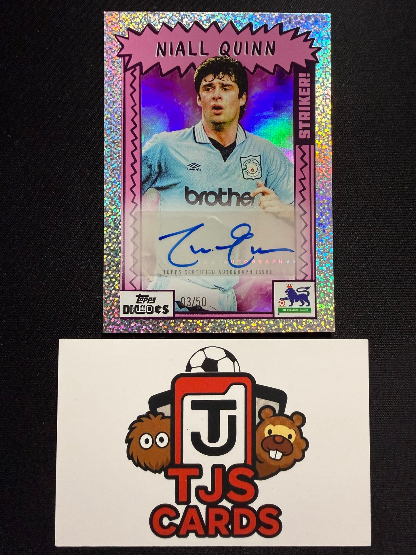 Niall Quinn - Pink Striker! Auto /50 - TOPPS Decades Premier League 1990's