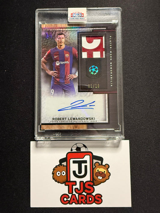 Robert Lewandowski - Player-Worn Patch Auto /10 - TOPPS Museum UCL 2023/24